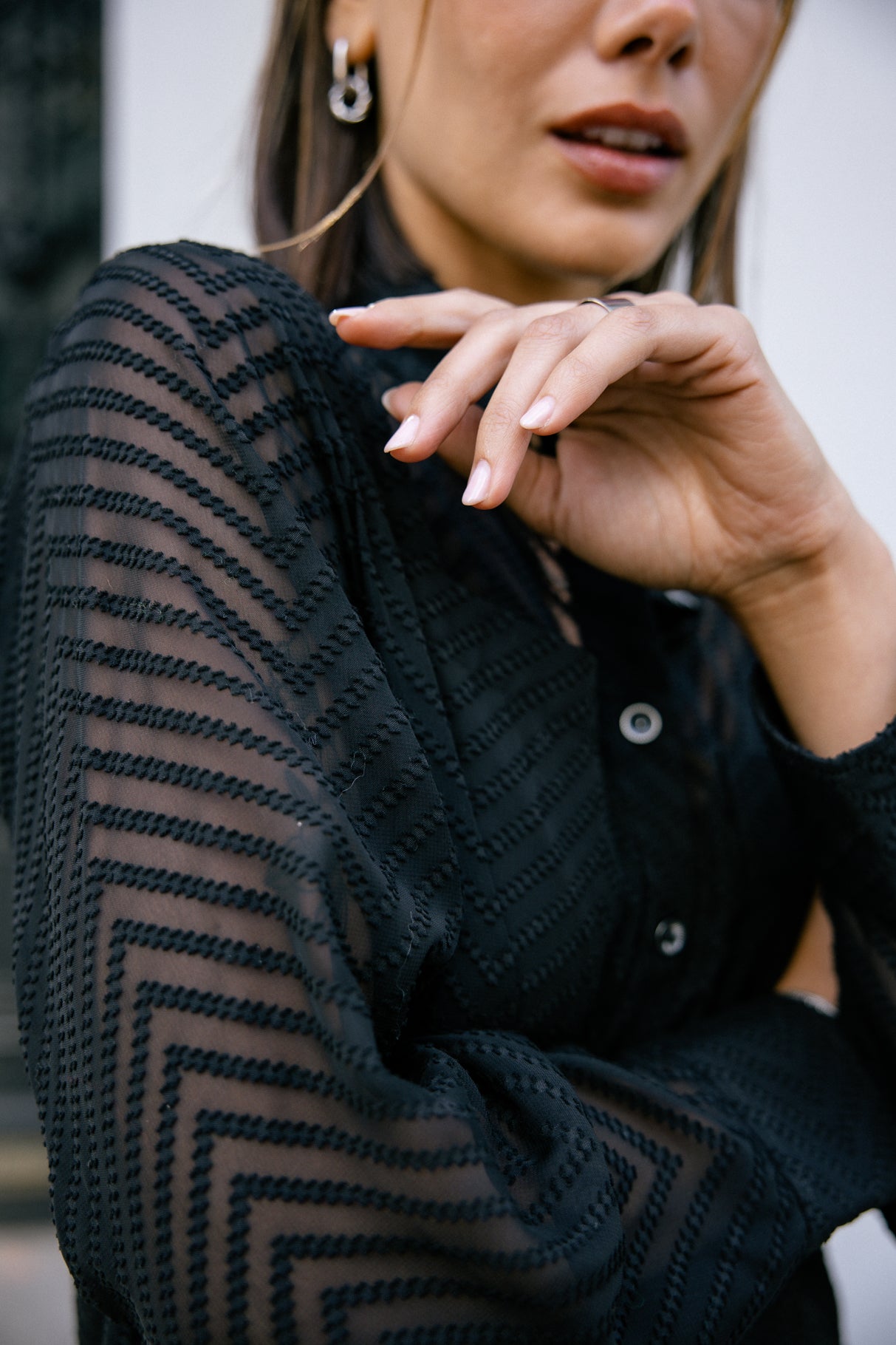 Chemise avec jeux de transparence Woman Caretina Zig Zag black | Freeman T. Porter