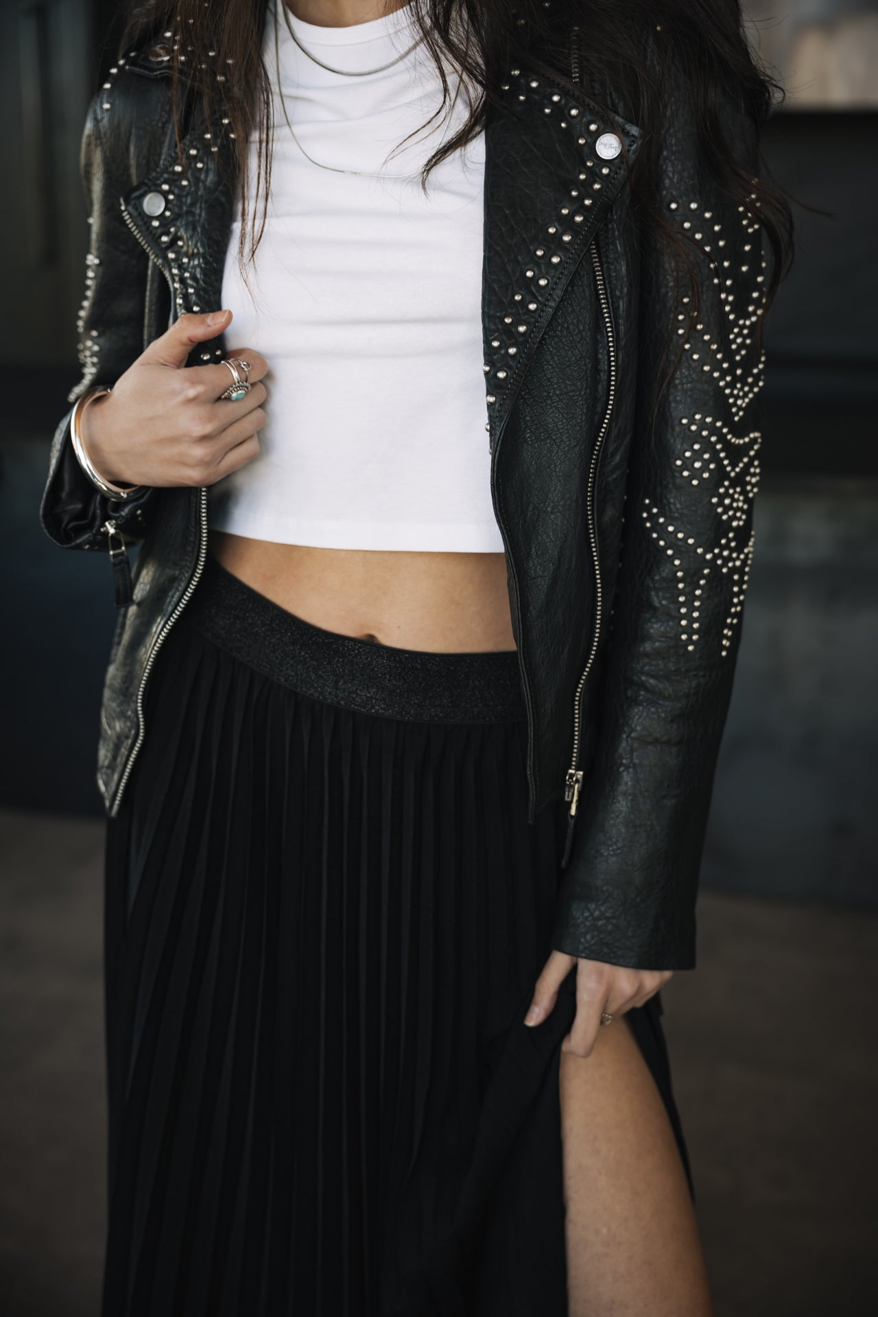 Split pleated skirt Woman Junie Silken black | Freeman T. Porter
