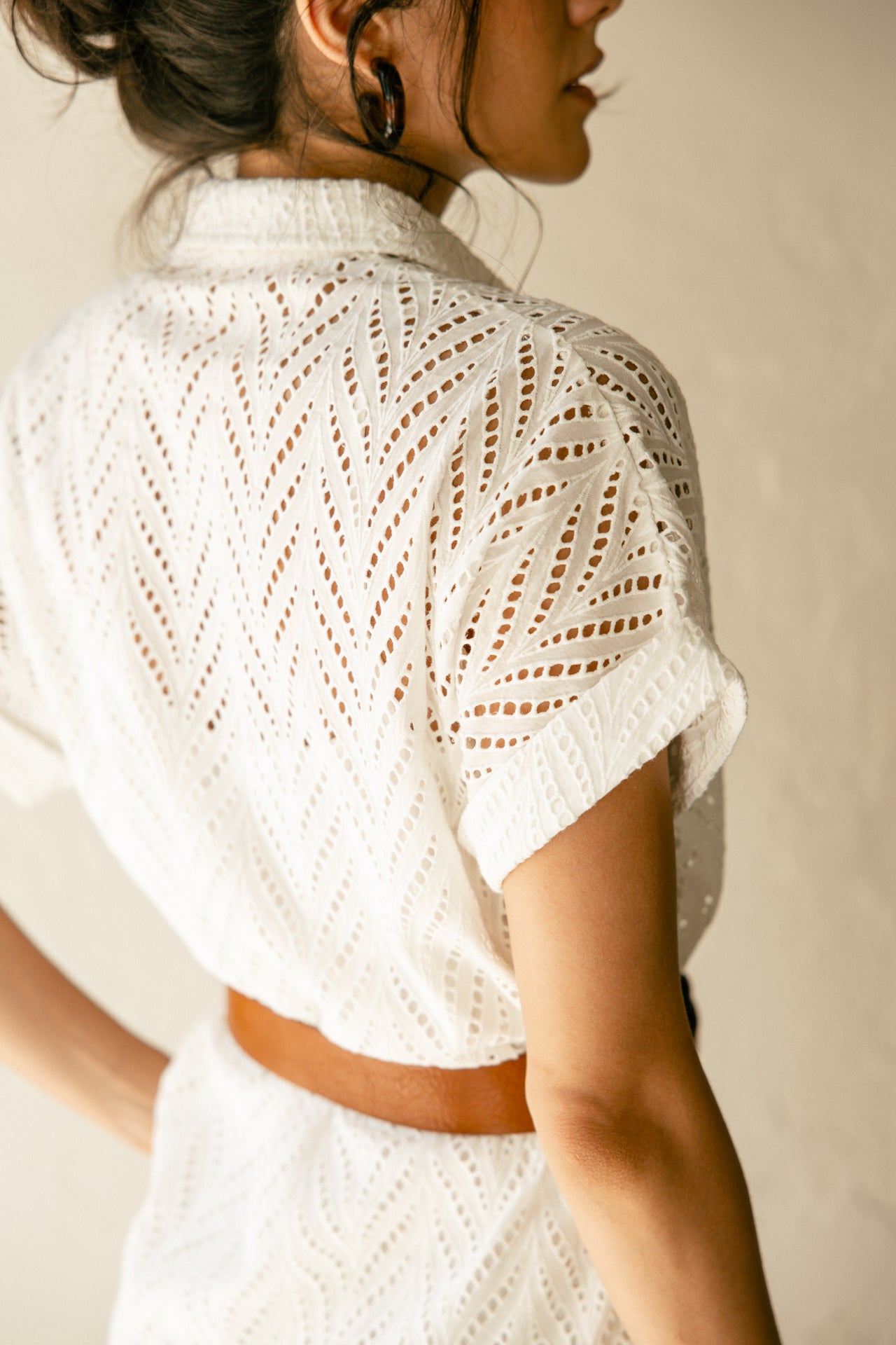 Kleid Hemd Frau Raffia Leaf Lace white | Freeman T. Porter