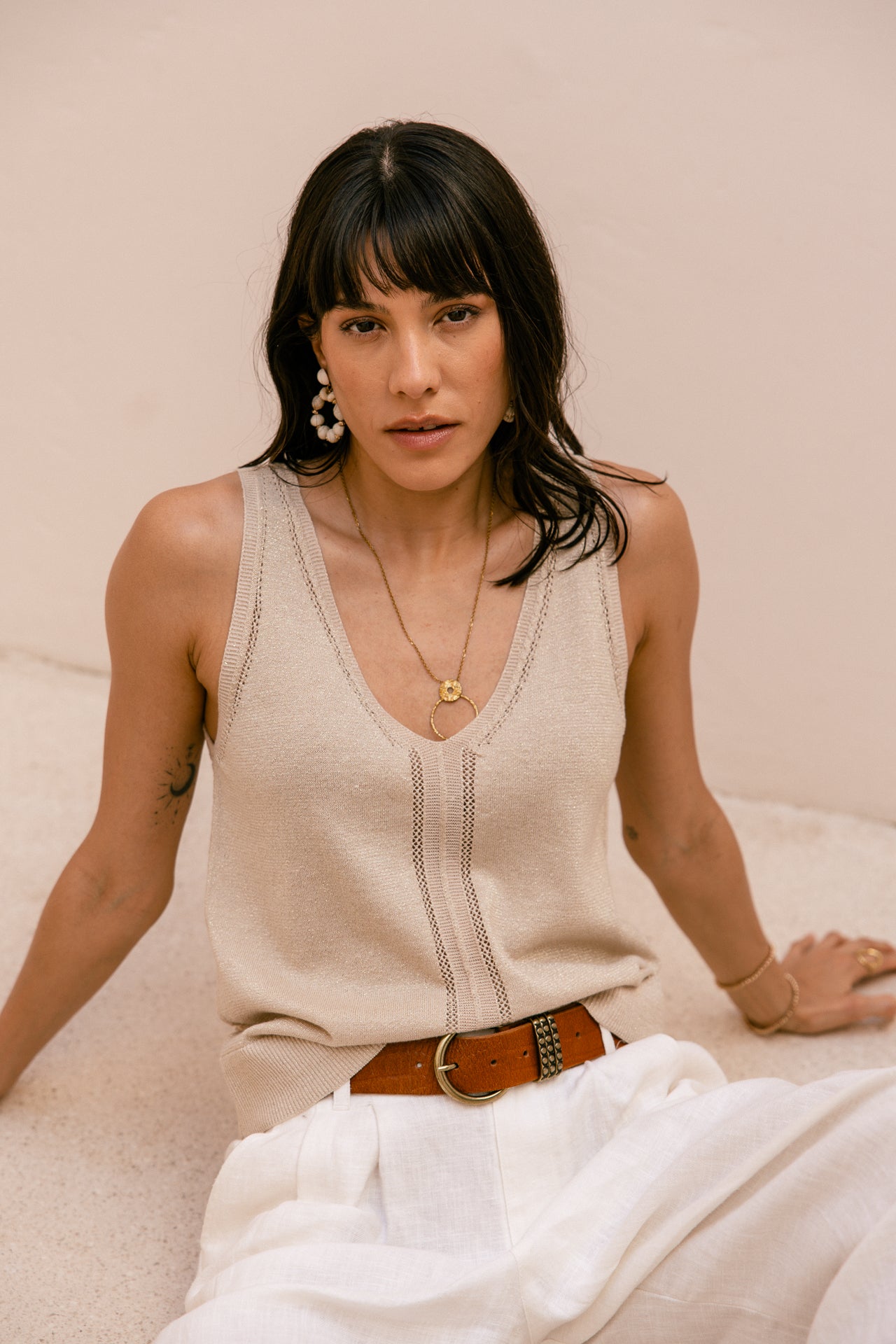 V-neck tank top Woman Daria Pointelle gold | Freeman T. Porter