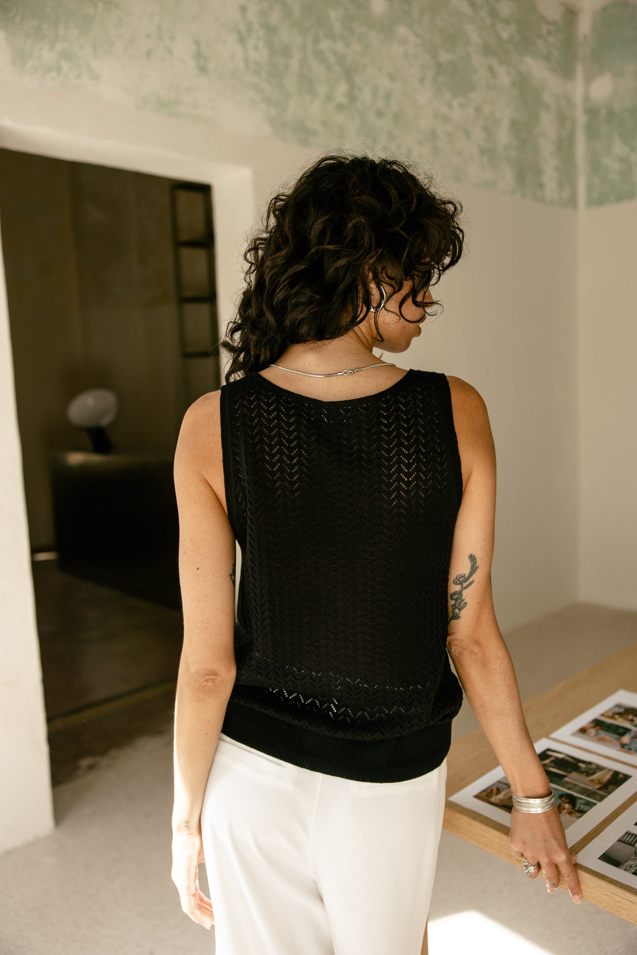 Tanktop mit V-Ausschnitt Frau Daria Pointelle black | Freeman T. Porter