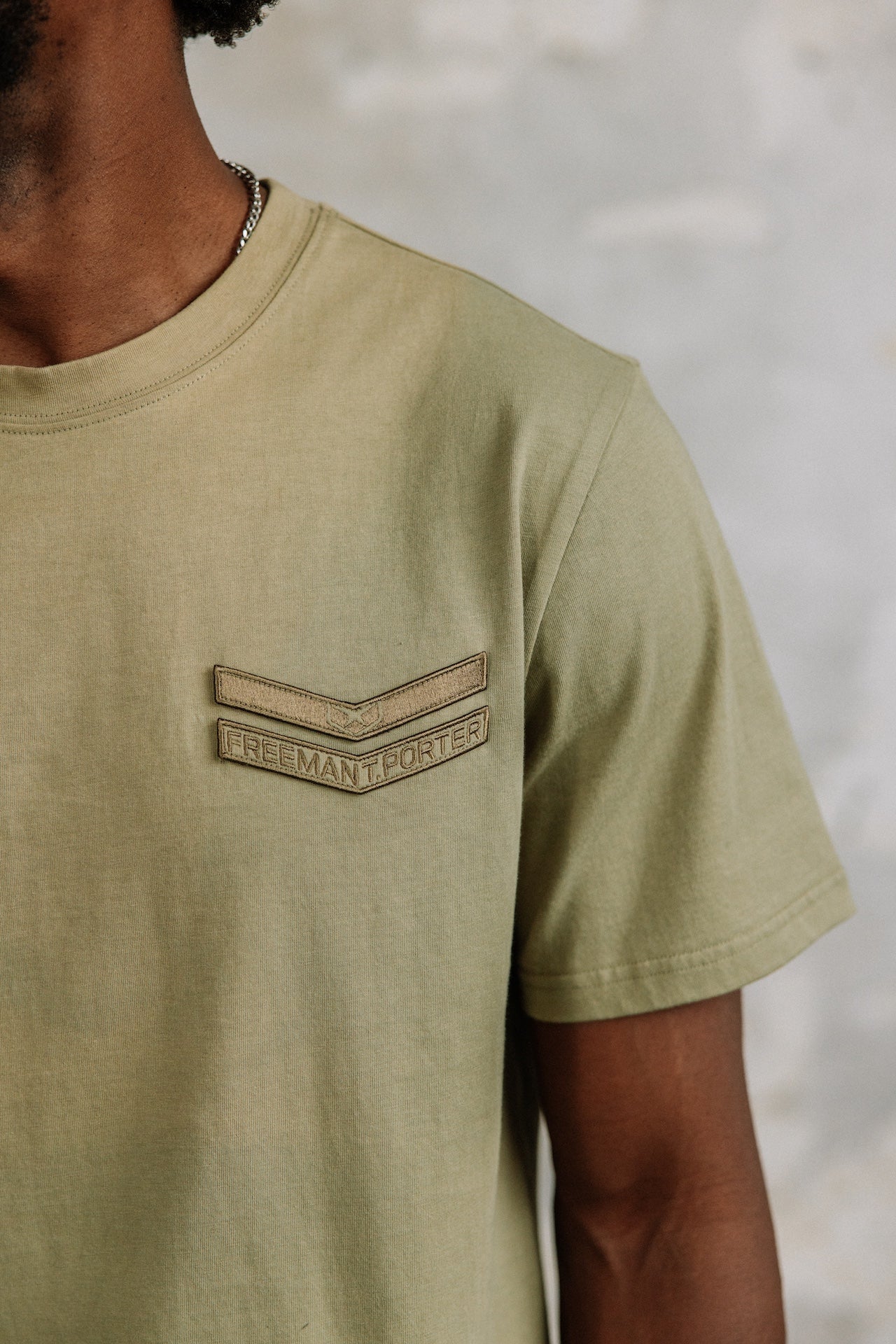 T-Shirt droit Hombres Chuck Sergeant tea | Freeman T. Porter