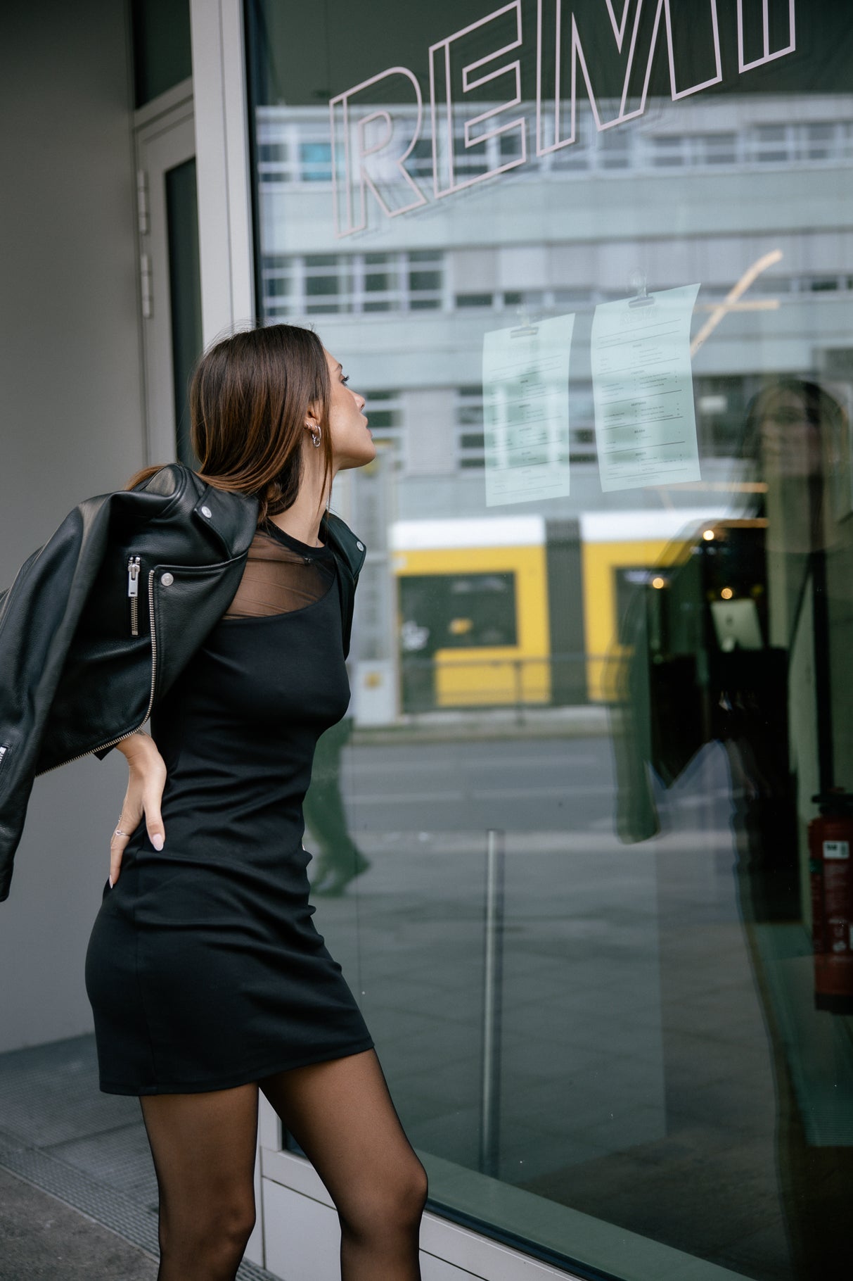 Robe avec résille Frau Rumita black | Freeman T. Porter