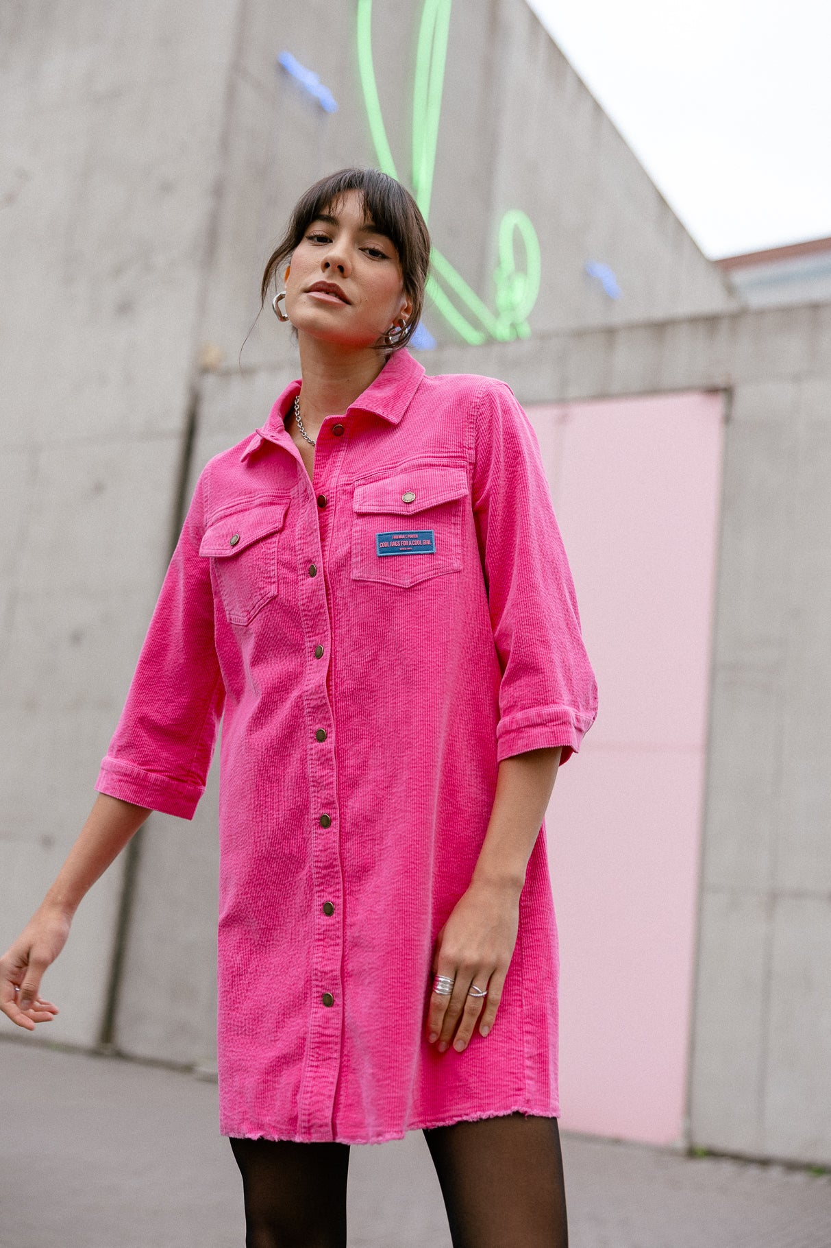 Vestido de camisa de terciopelo Mujer Rolly Velvet pink fluo | Freeman T. Porter