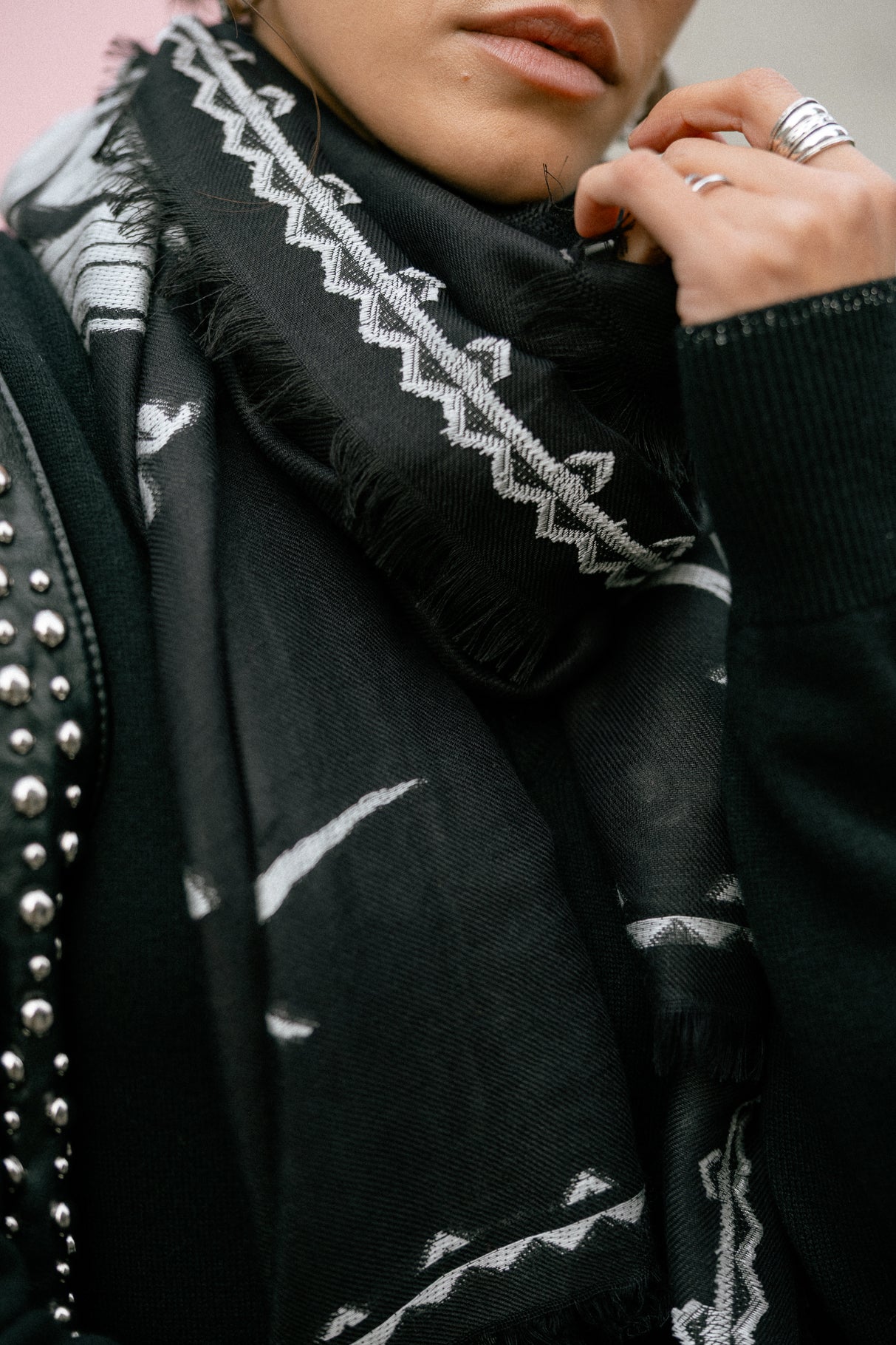 Écharpe  Femme Astra Draw black | Freeman T. Porter