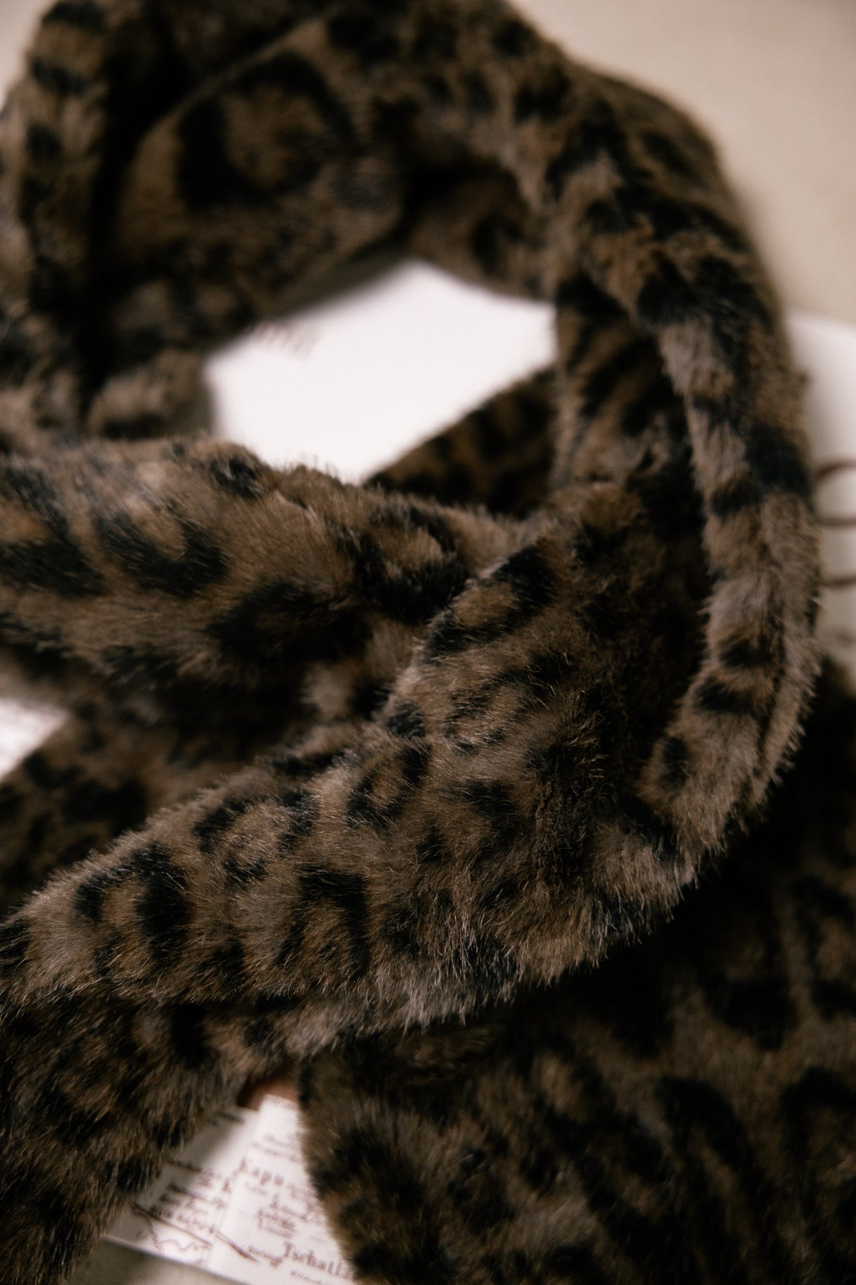 Écharpe  Femme Livie Leo Fur dark grey | Freeman T. Porter