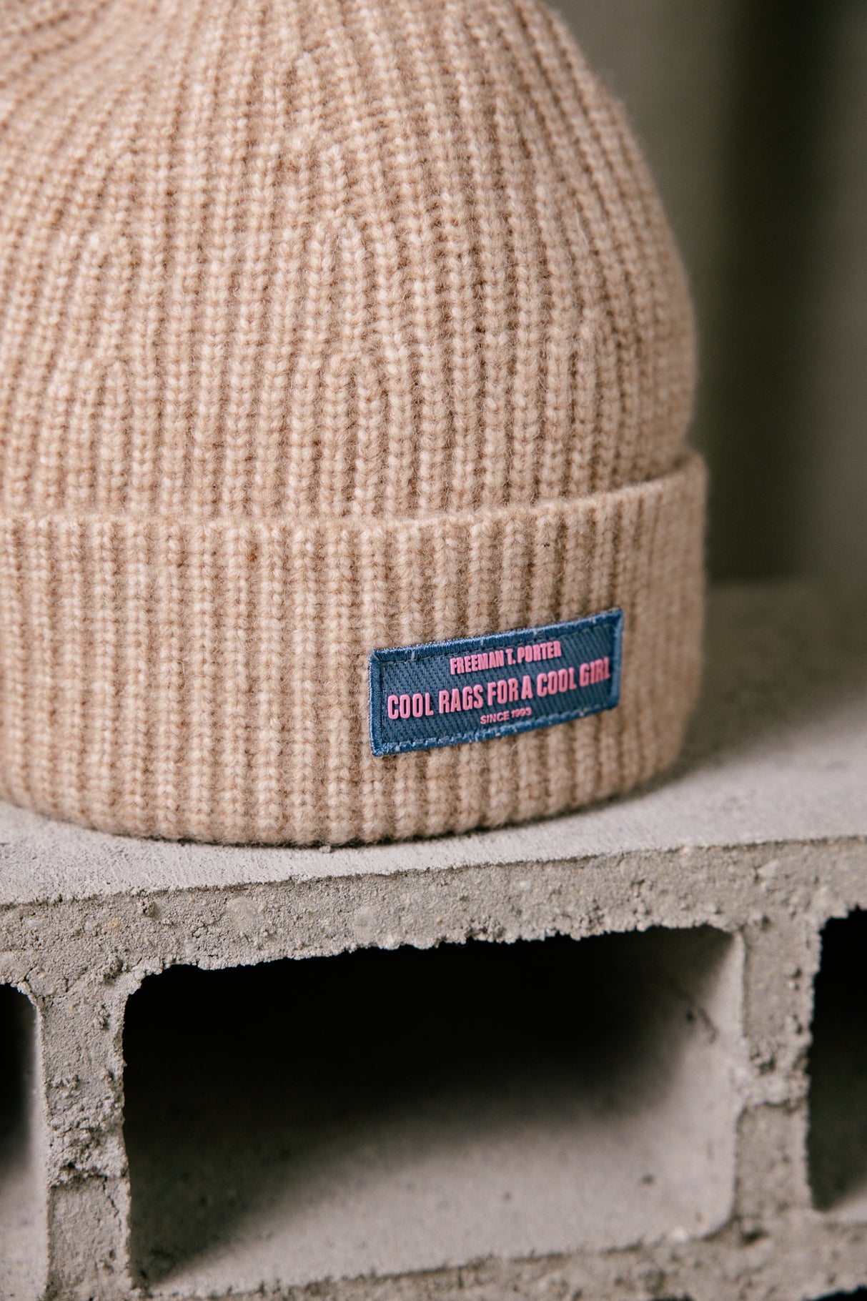 Gorro  Mujer Heddie Plain camel | Freeman T. Porter
