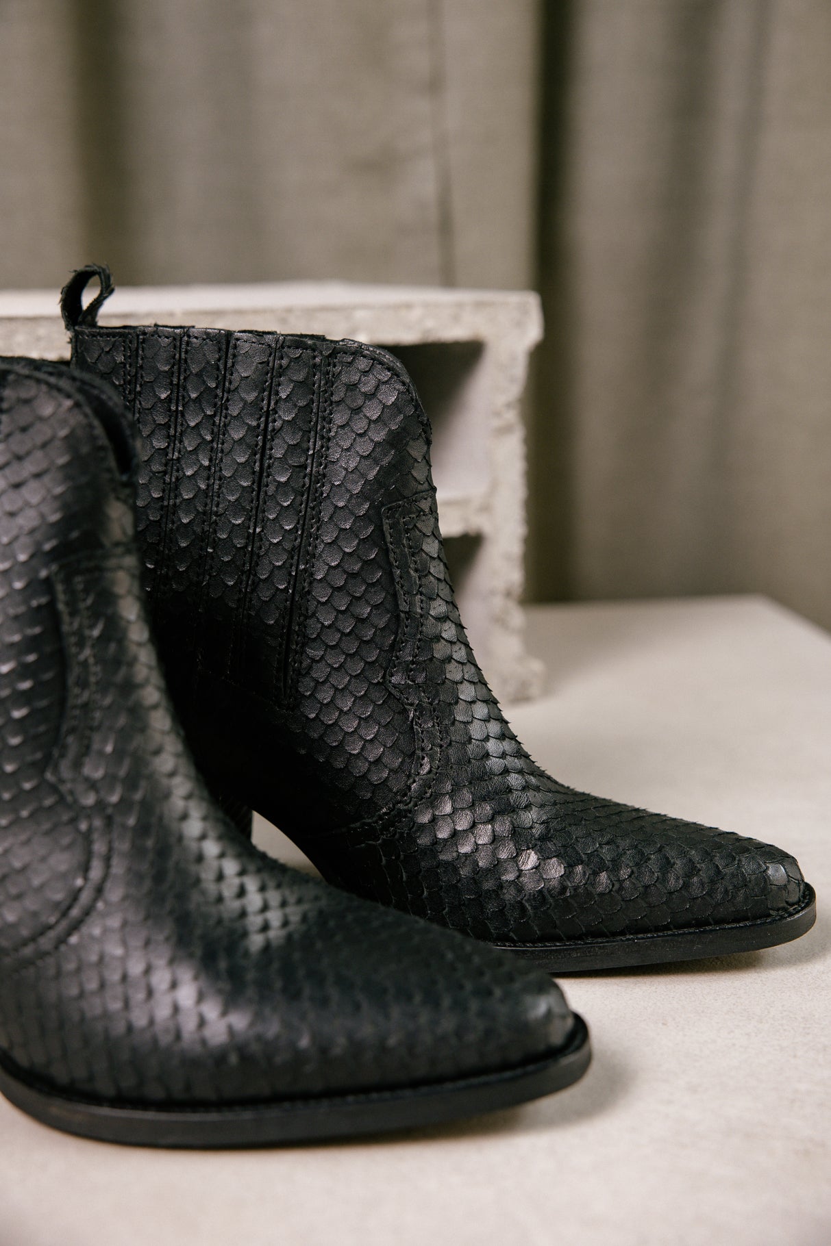 Chelsea boots Femme Tamara Snake black | Freeman T. Porter