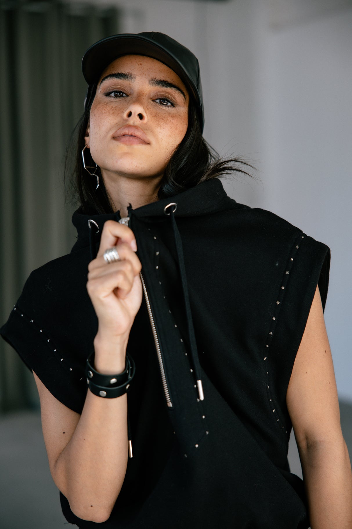 Sweatshirt sans manche Femme Sogan black | Freeman T. Porter