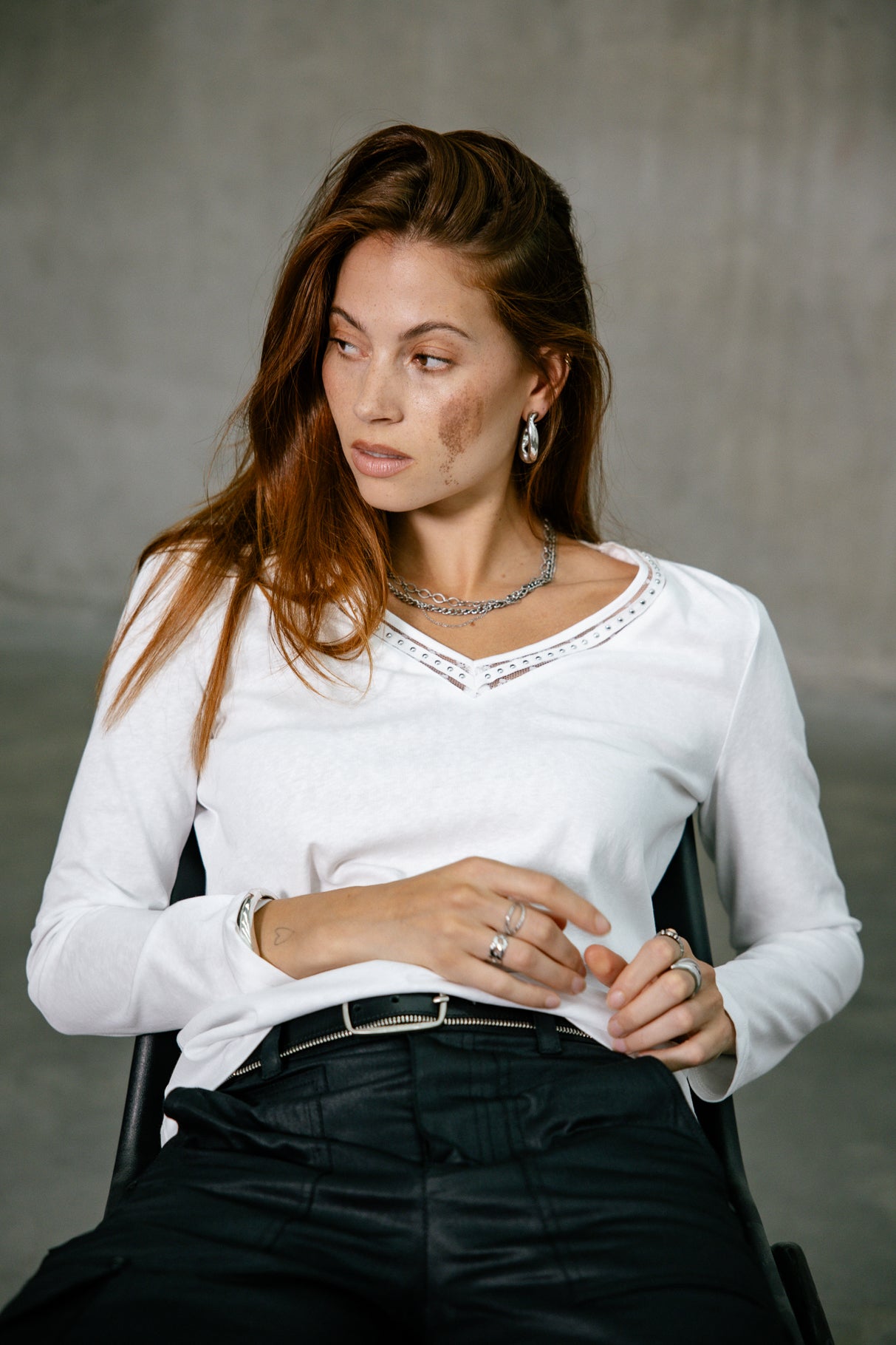 T-shirt avec rivets Frau Torina Studs white | Freeman T. Porter