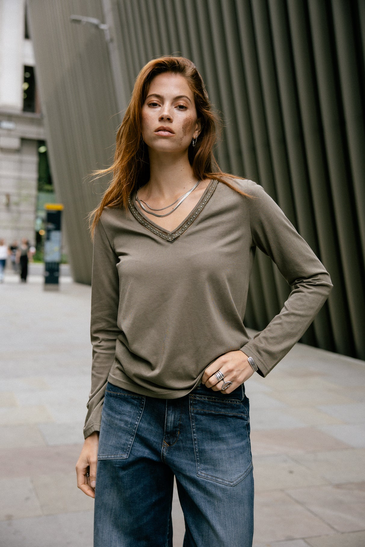 T-shirt avec rivets Frau Torina Studs dusky green | Freeman T. Porter
