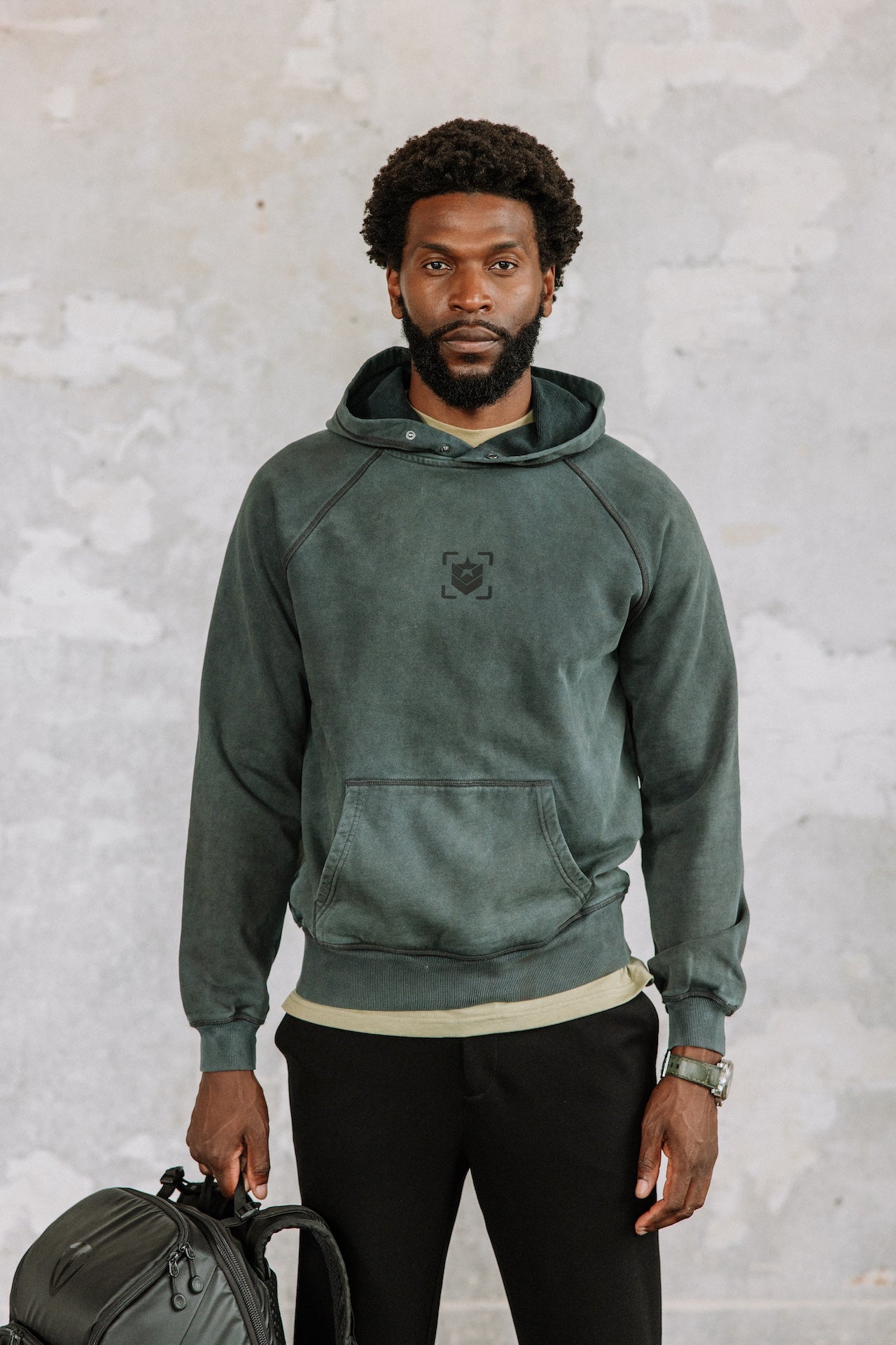 Sweat à capuche Men Armie APM navy | Freeman T. Porter