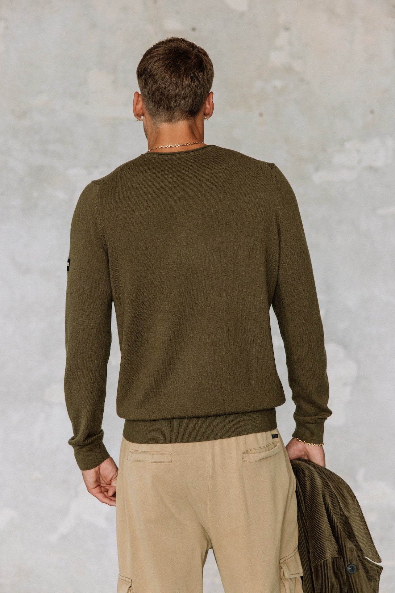 Pull col rond Hombres Sonny Macau olive night | Freeman T. Porter