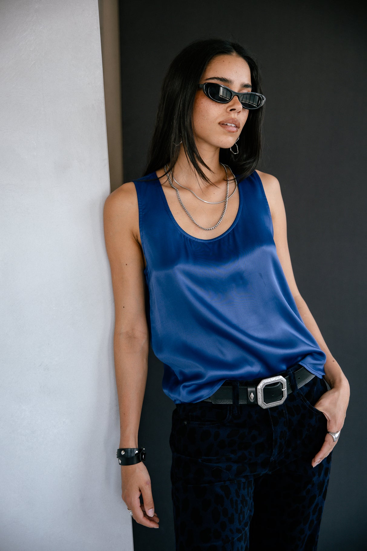 Top sans manche Femme Dulcia Silk bellwether blue | Freeman T. Porter