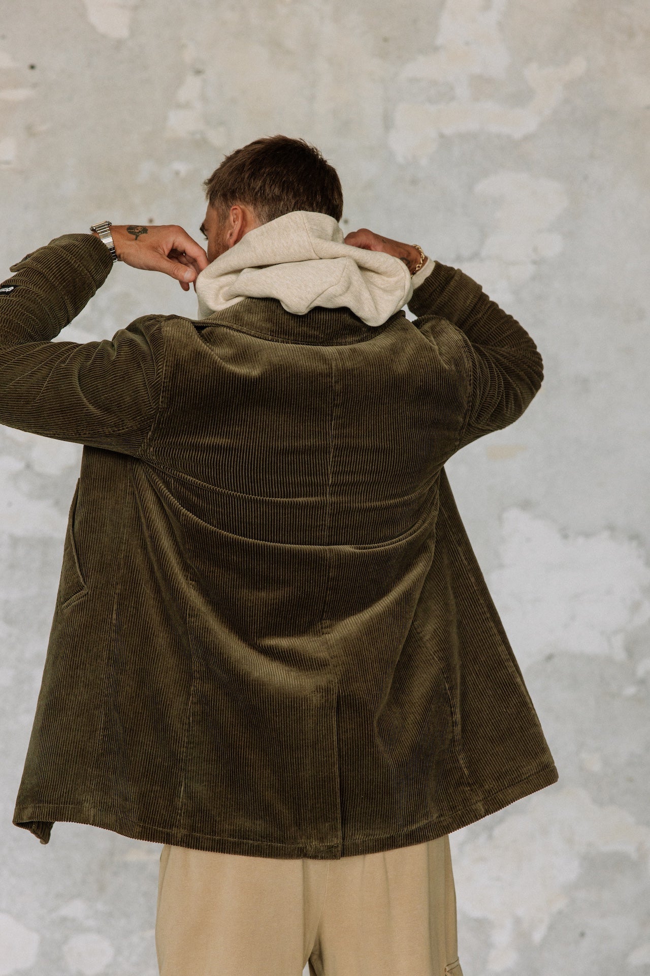 Manteau en velours Homme Daril Big Corduroy olive night | Freeman T. Porter