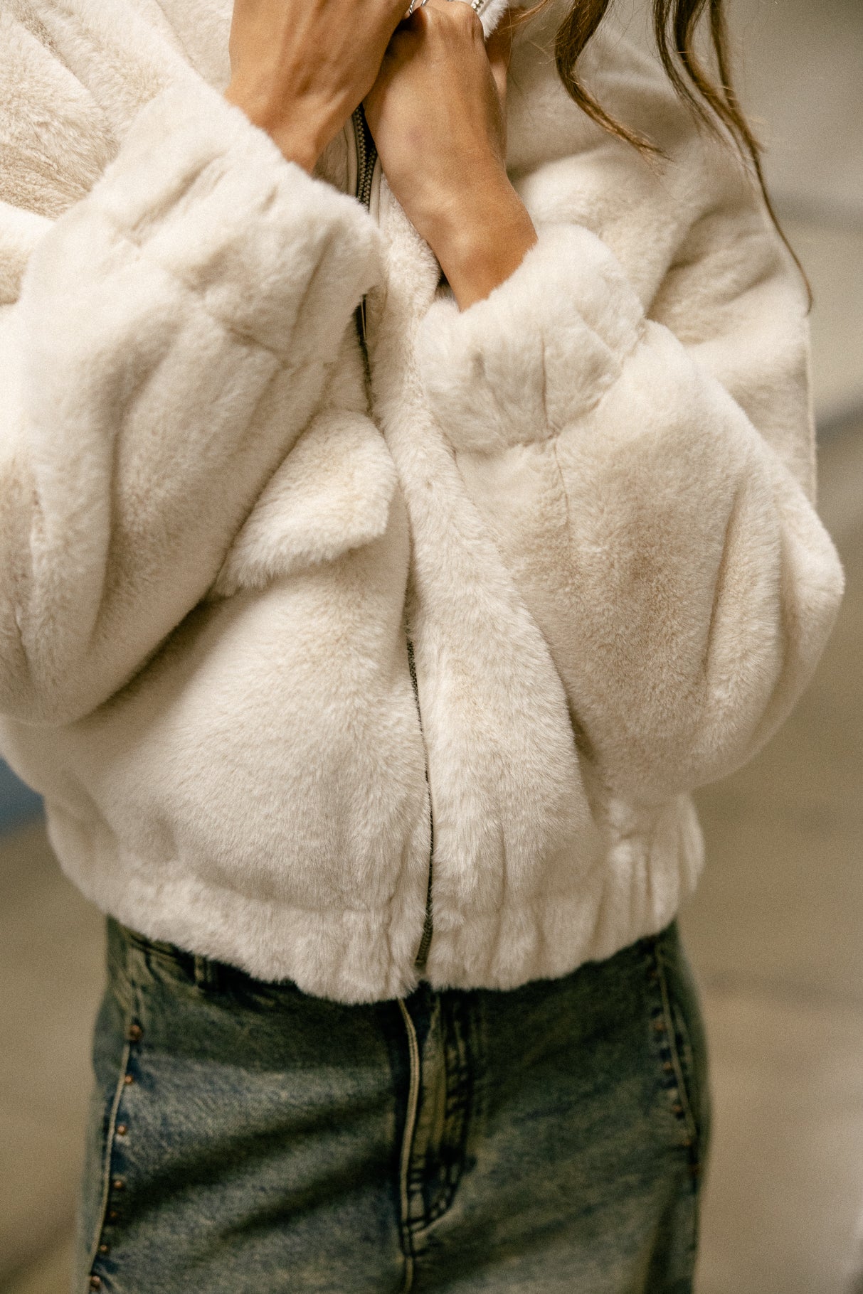 Veste en fausse fourrure Femme Solly Fur whitecap gray | Freeman T. Porter