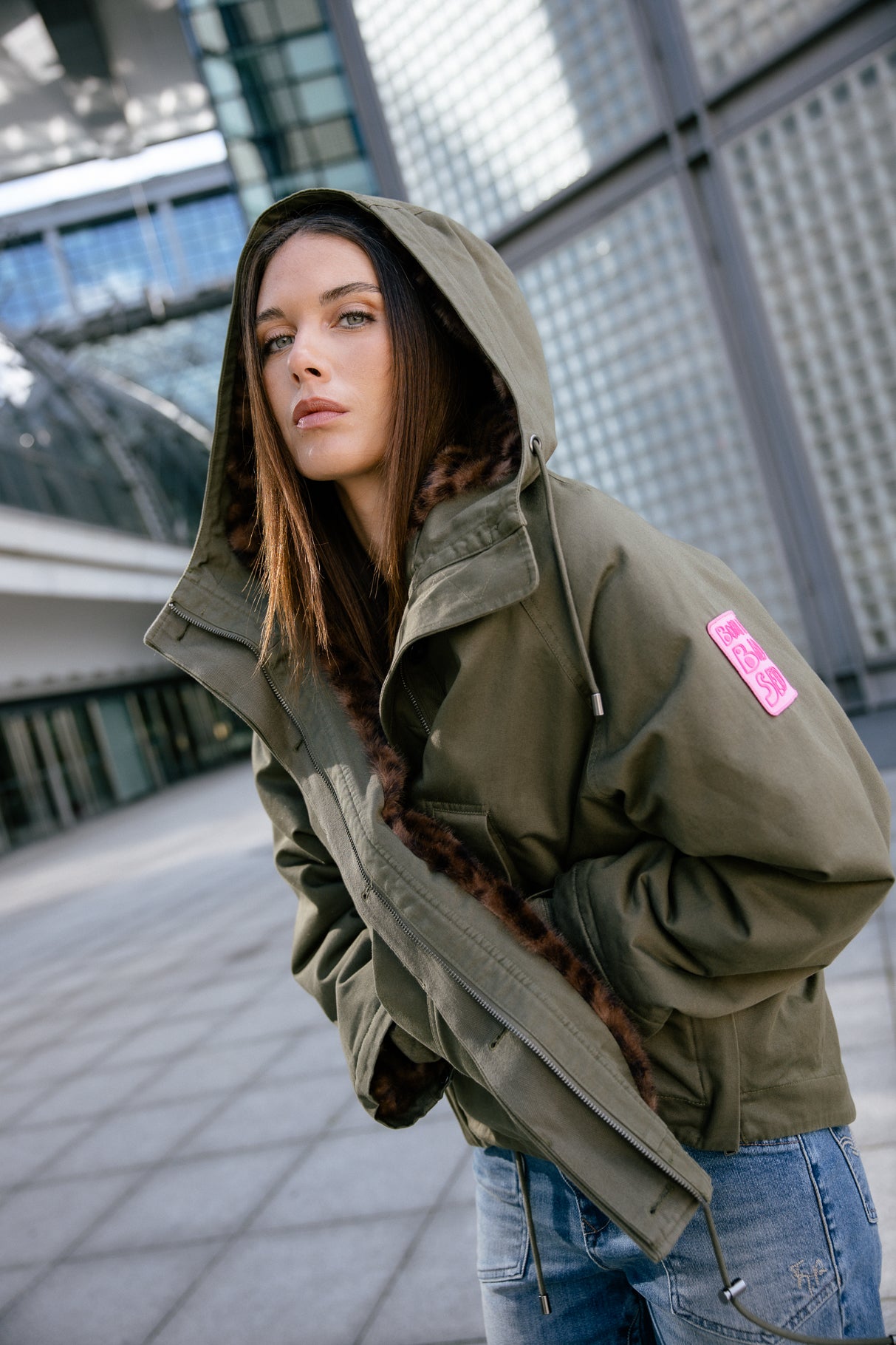 Parka courte à capuche Femme Vendana Leo olive night | Freeman T. Porter