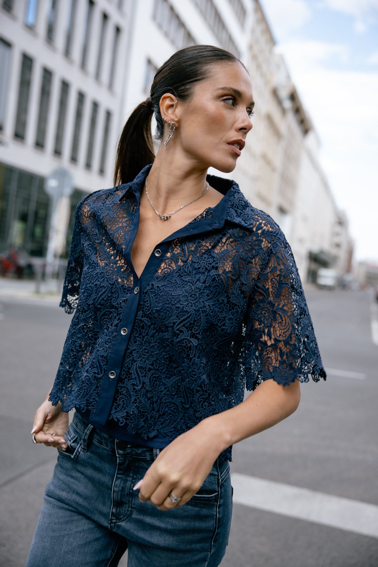 Chemise en dentelle Femme Choko Lace black iris | Freeman T. Porter