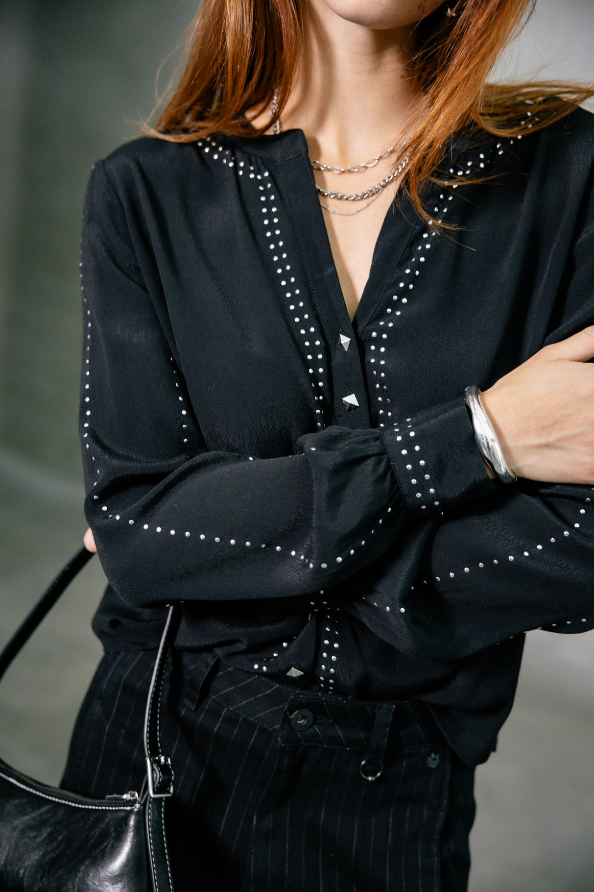 Blouse cloutée Femme Cassia Black black | Freeman T. Porter