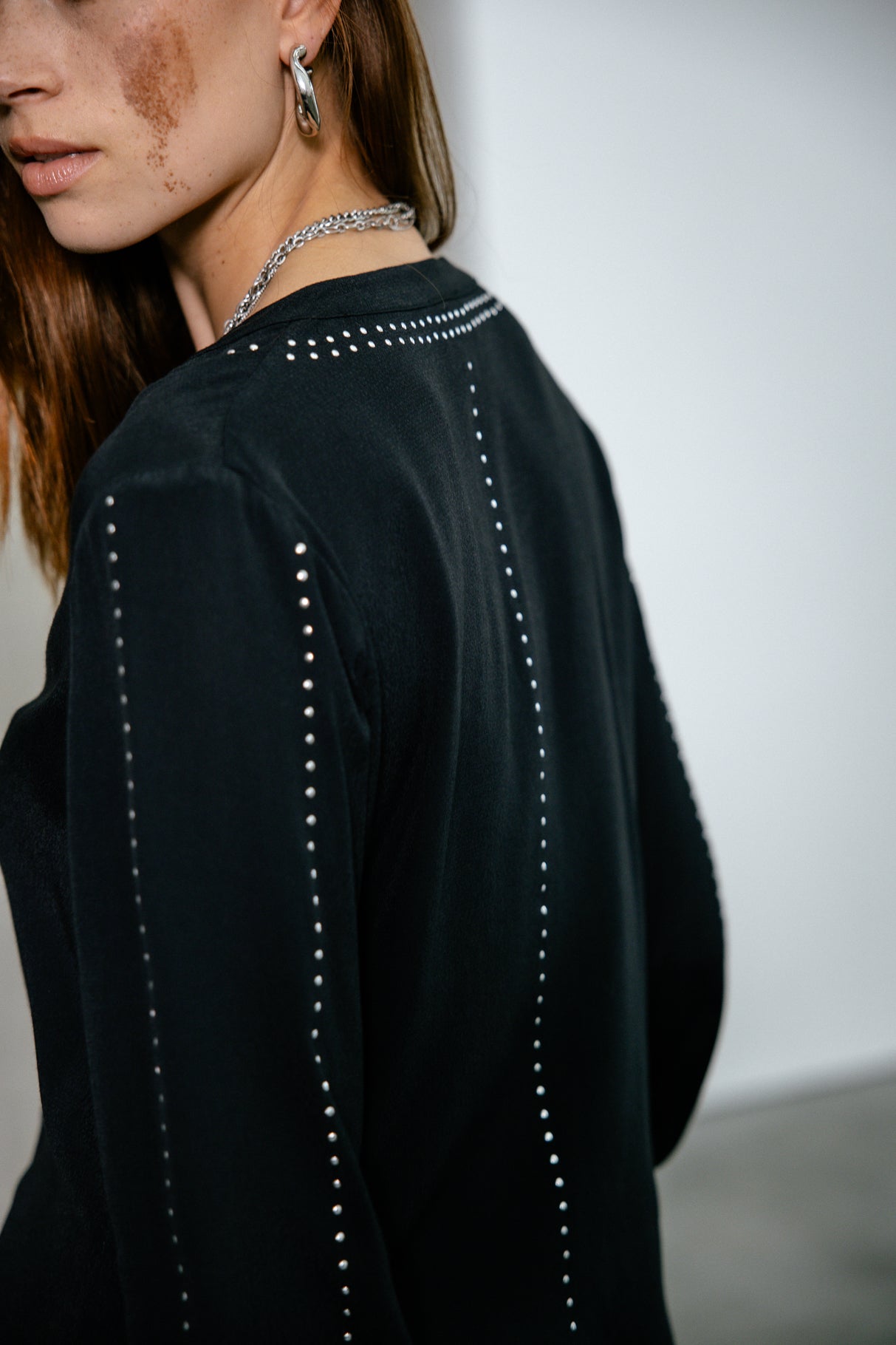 Blouse cloutée Femme Cassia Black black | Freeman T. Porter