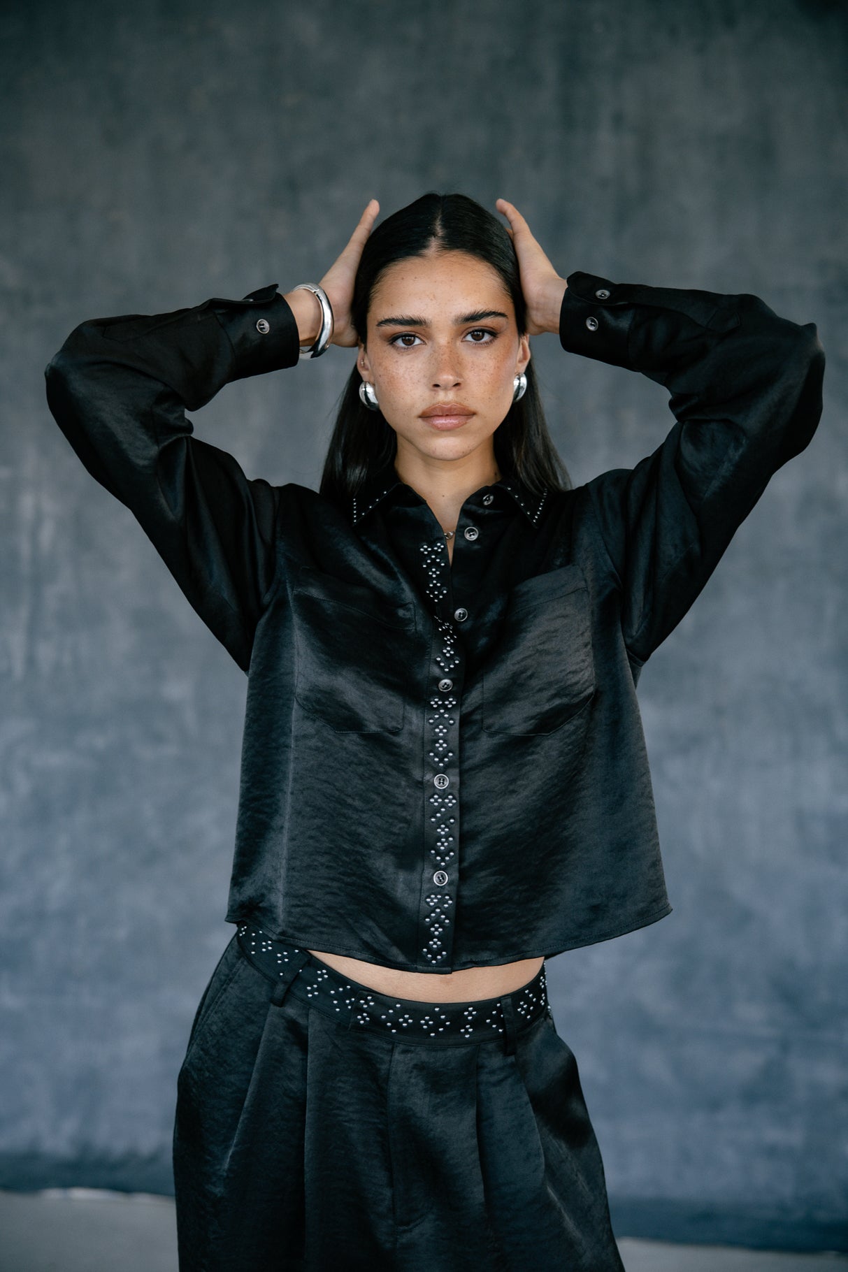Chemise ample cropped Femme Caretina Satinado black | Freeman T. Porter