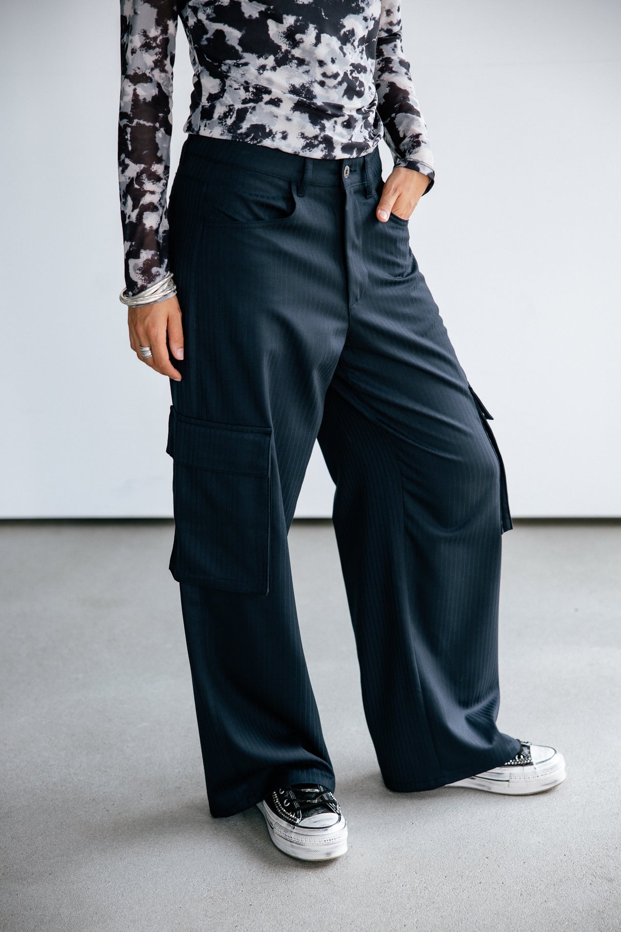 

Wide-leg cargo pants Woman Bono Crown navy | Freeman T. Porter