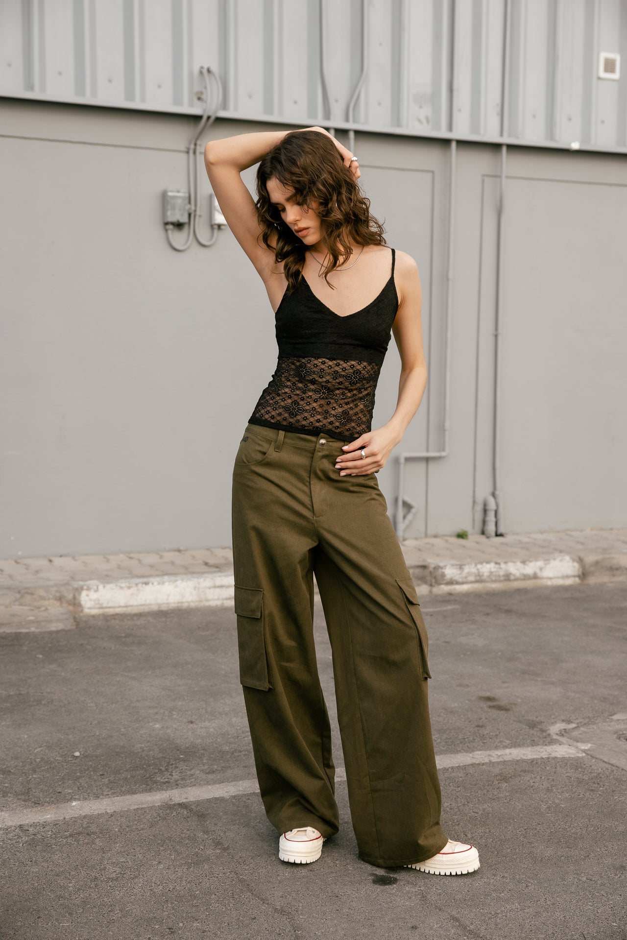   
            

Pantalon large cargo Femme Bono Tencely olive night | Freeman T. Porter
          