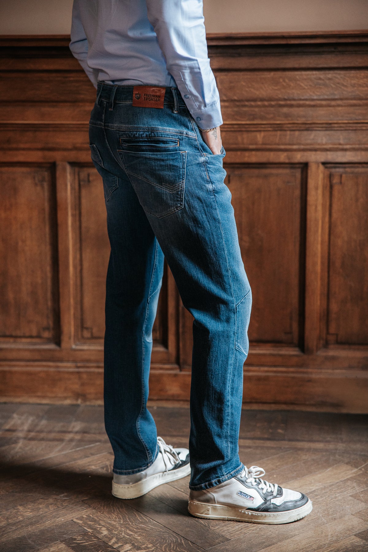 
              

Gerade Jeans Herren Eddy samba dark | Freeman T. Porter
            
