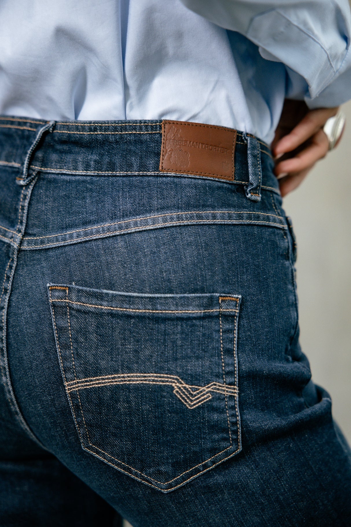 

Jeans 7/8 taille haute Femme Scarlett santacruz | Freeman T. Porter