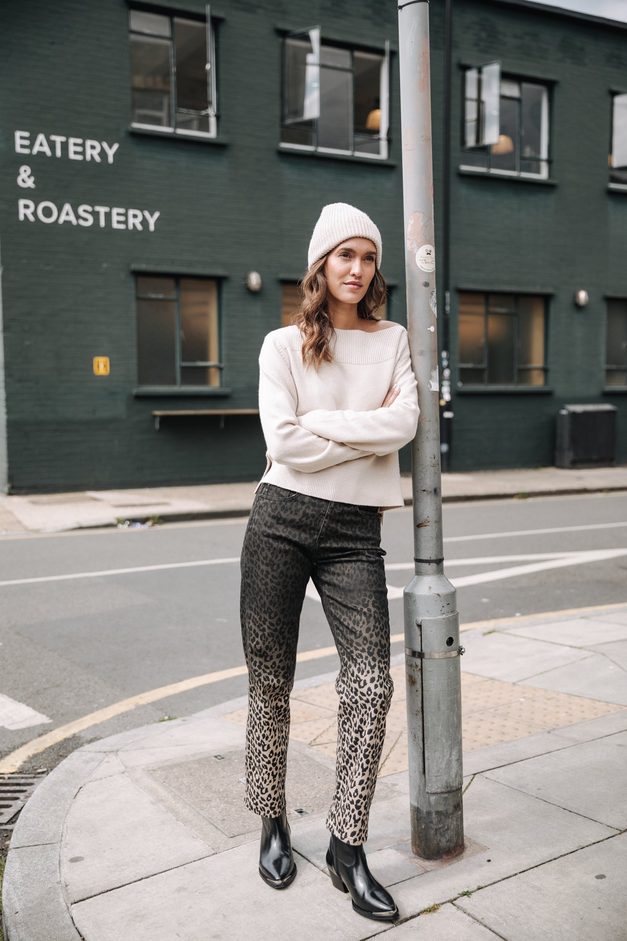 
              

Jeans 7/8 taille haute Frau Scarlett Dark Leo original | Freeman T. Porter
            