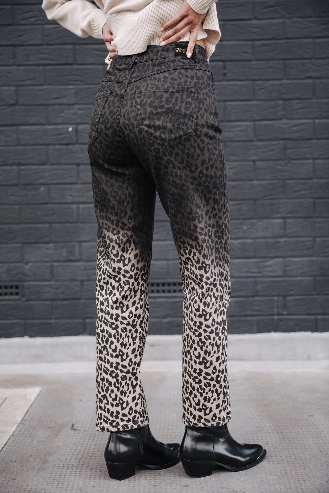 

Jeans 7/8 taille haute Frau Scarlett Dark Leo original | Freeman T. Porter