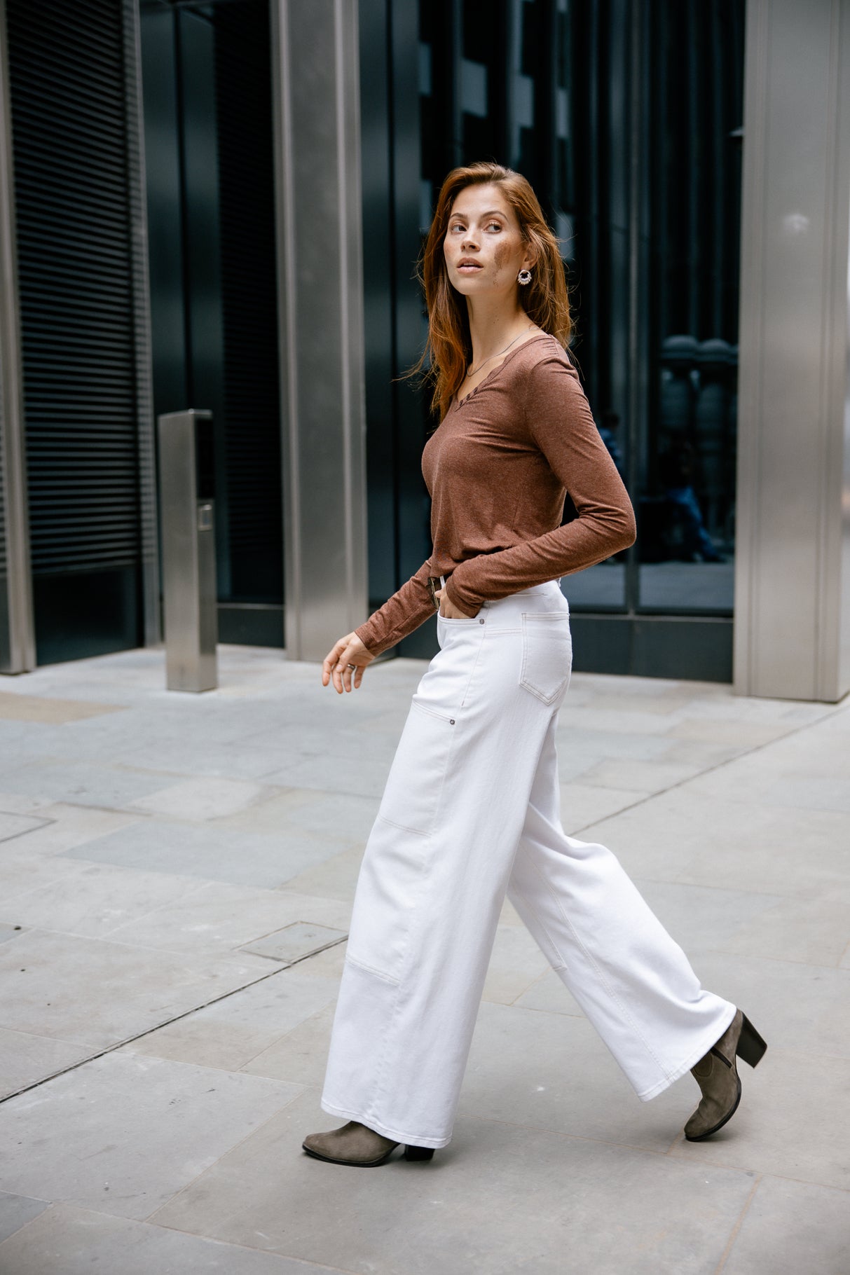

Weite Hose Frau Jane Andalousia off white | Freeman T. Porter