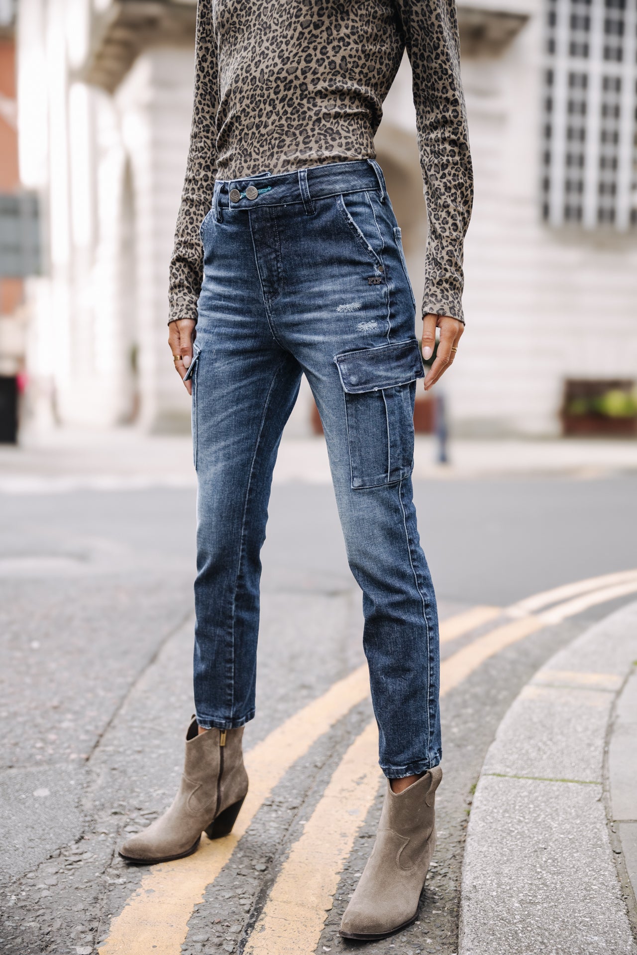 

Jeans super slim cargo Woman Aria solva | Freeman T. Porter