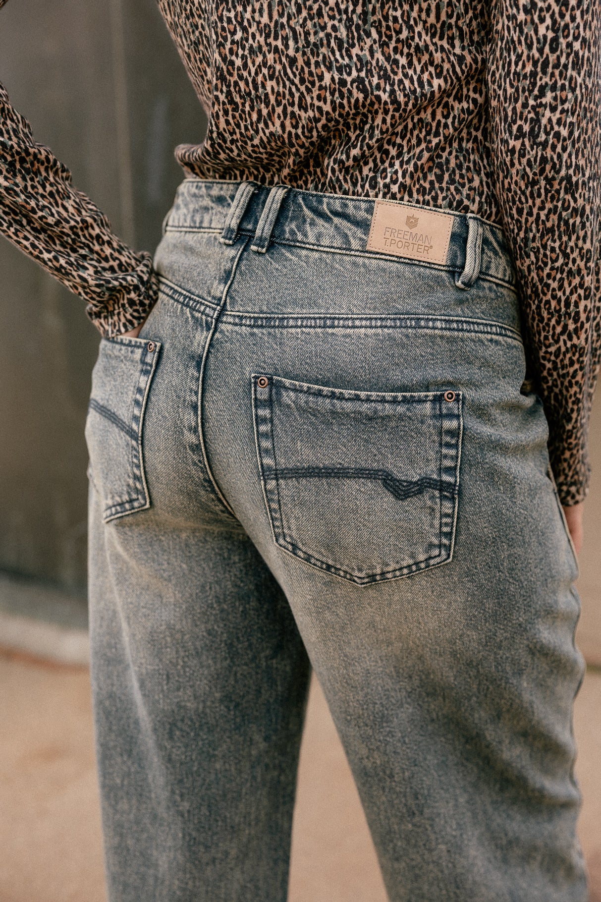 

Jeans Legs Globos Mujer Rosalia Denim western | Freeman T. Porter
