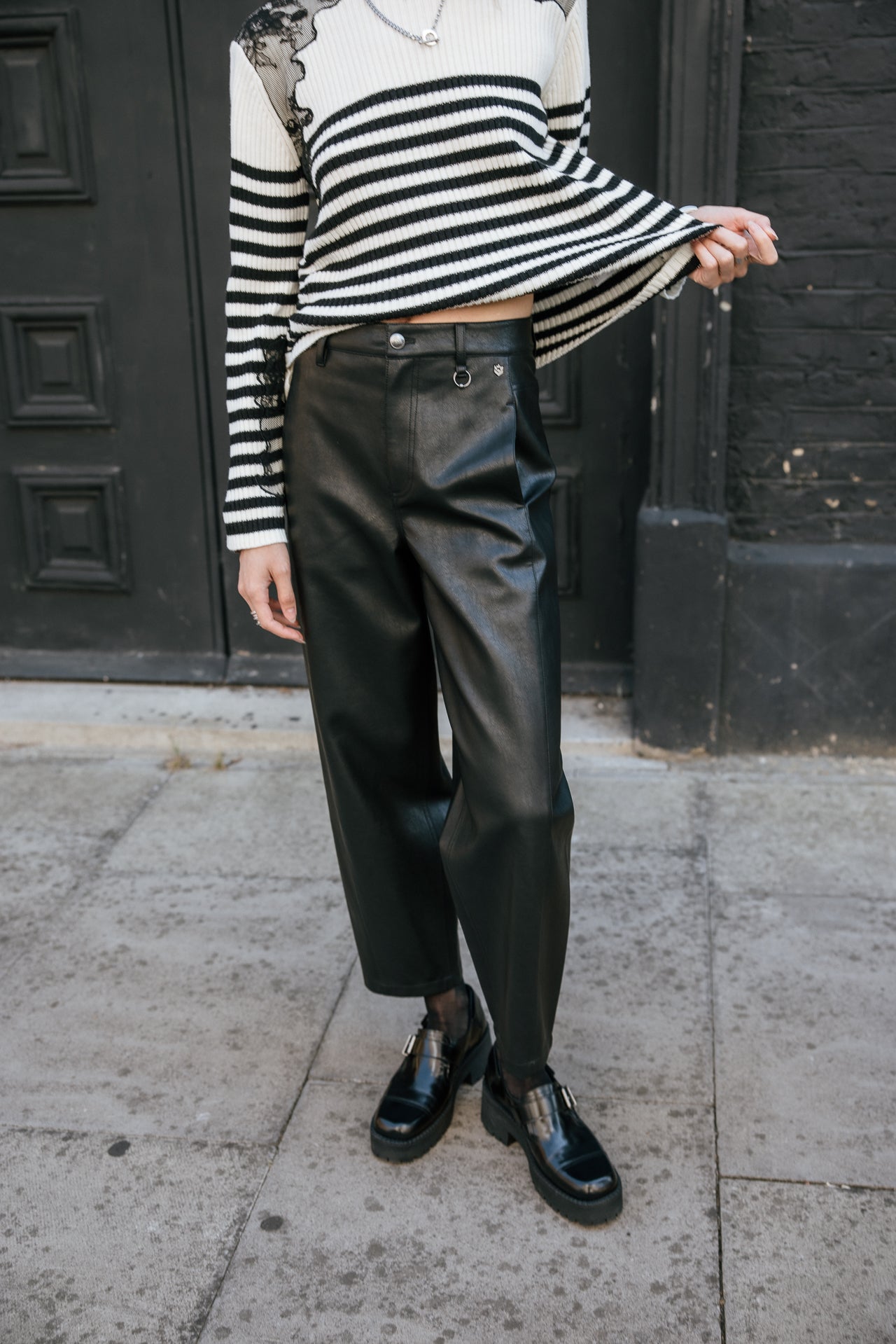 

Barrel trousers 7/8 Women Rosalia Biker black | Freeman T. Porter