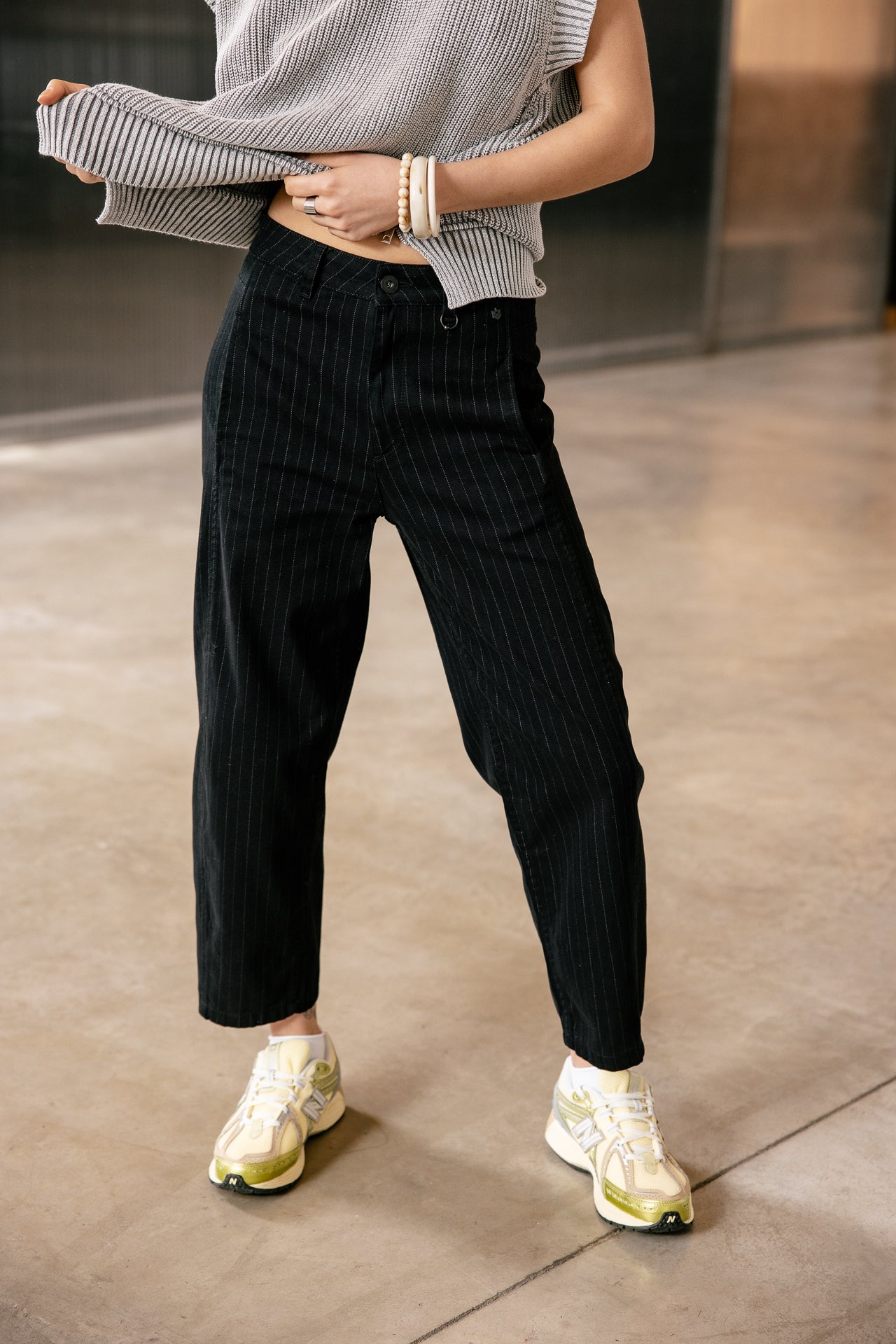 

Pantalón barrel 7/8 Mujer Rosalia Kult black | Freeman T. Porter