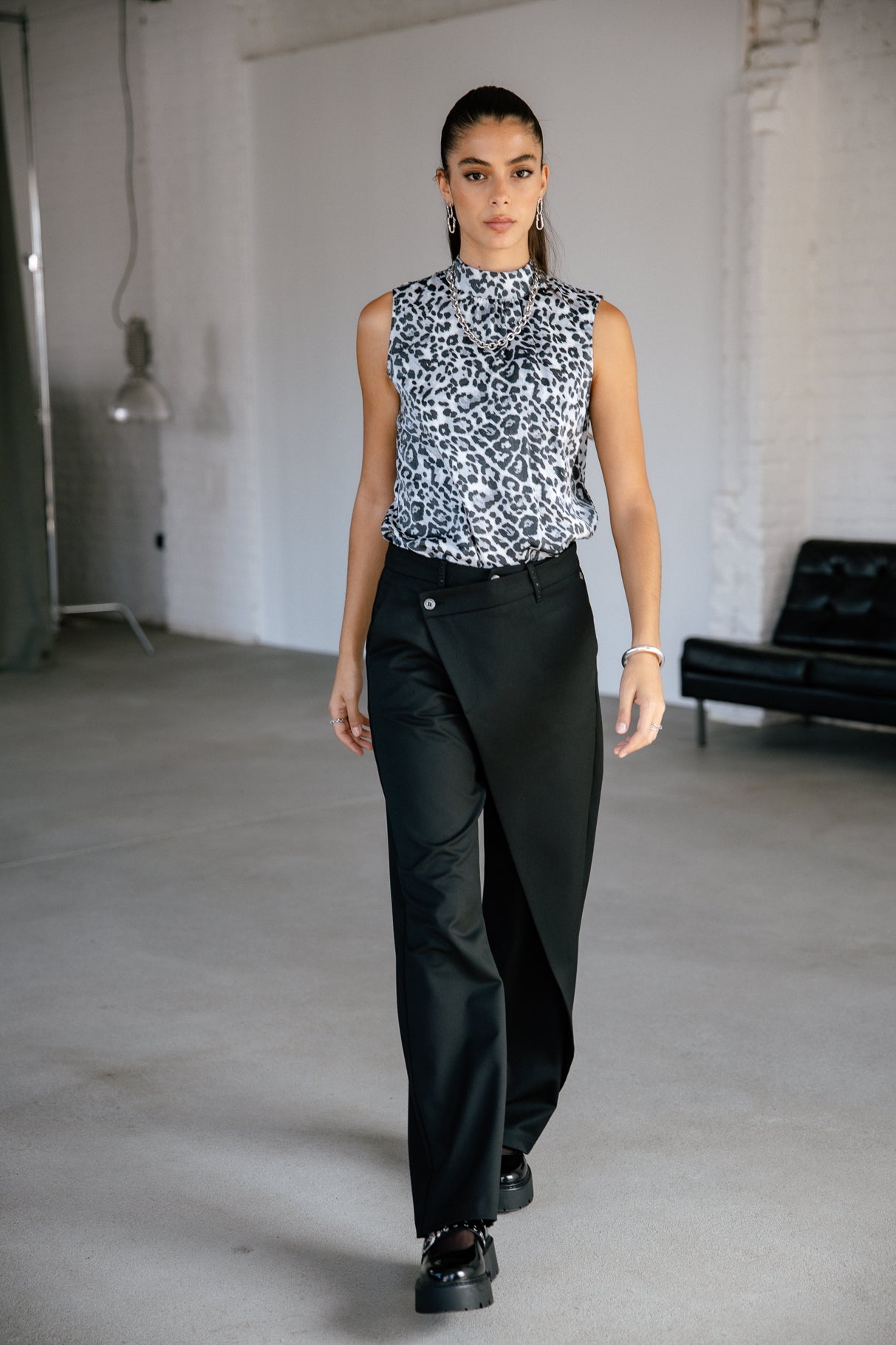 

Pantalon portefeuille Femme Cassie Evenos black | Freeman T. Porter