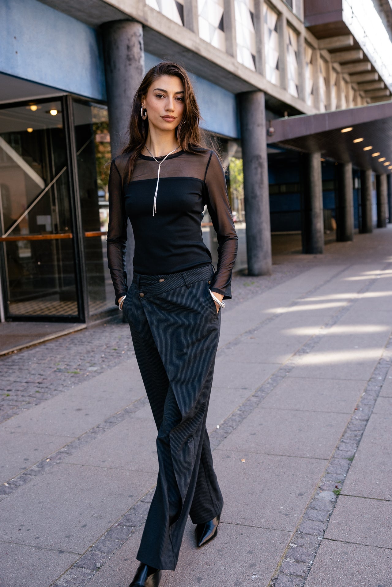 

Wickelhose Damen Cassie Oficina black iris | Freeman T. Porter