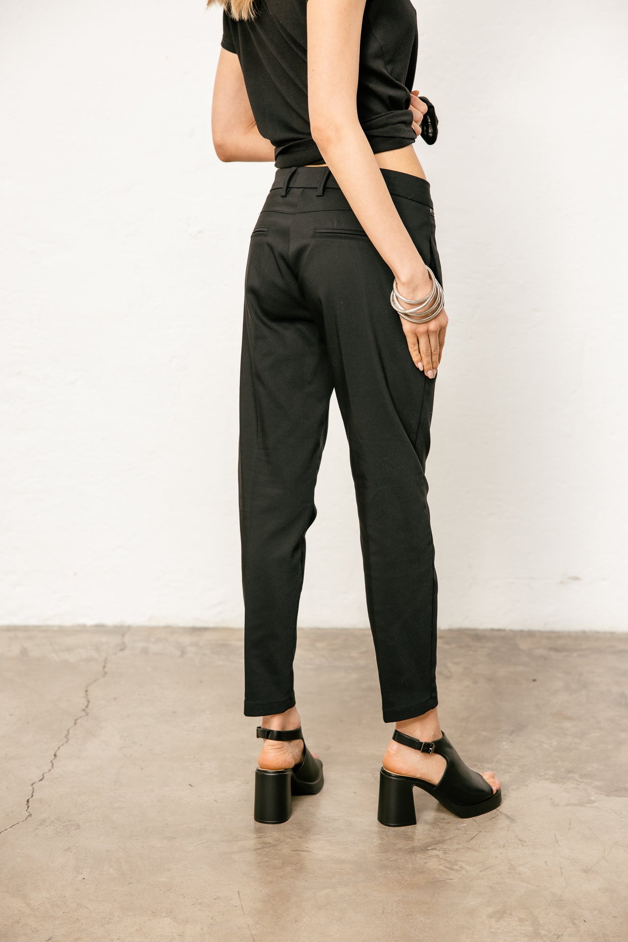 

Pantalón city slim 7/8 Mujer Willow Polyneo black | Freeman T. Porter