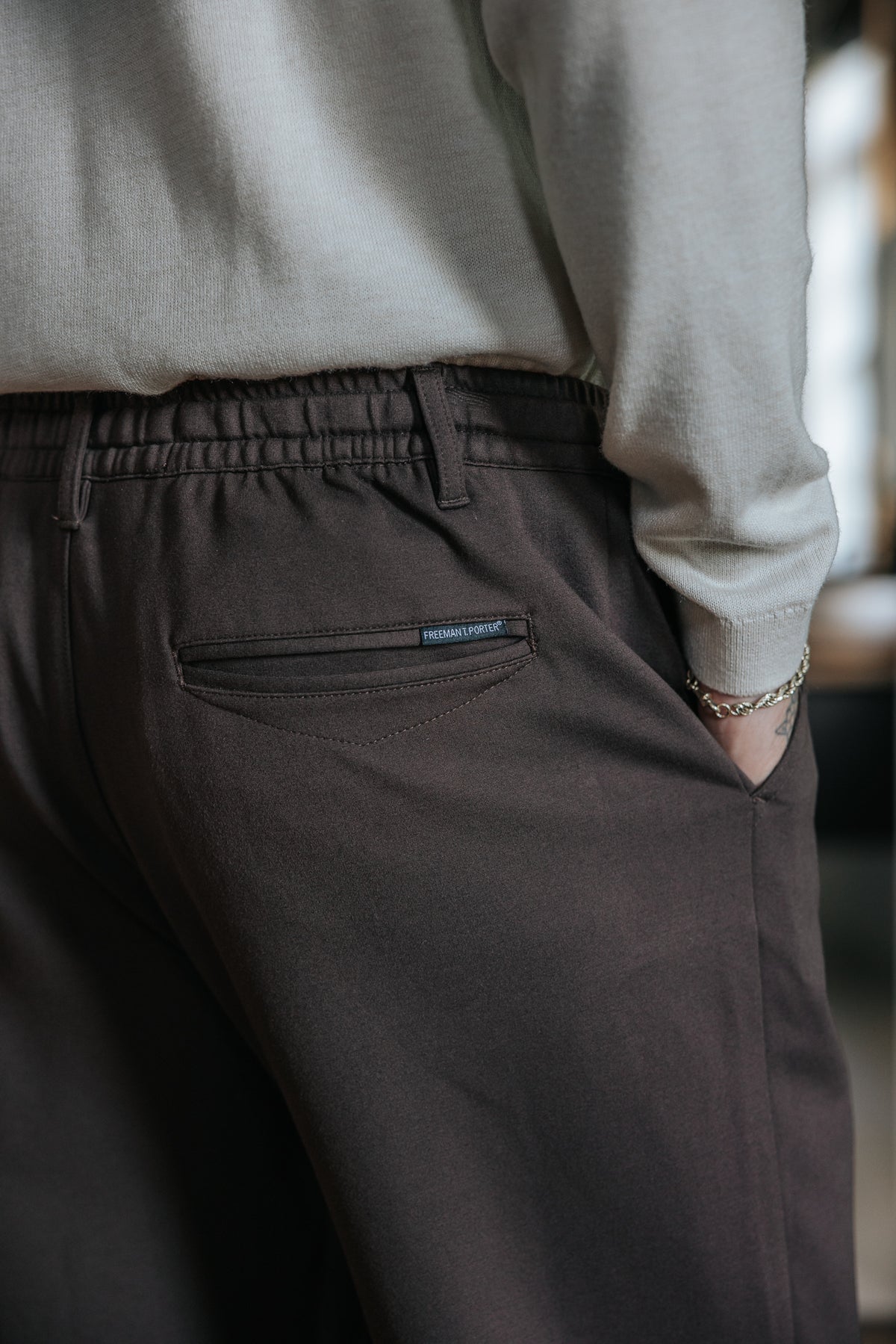

Pantalon relax Homme Sawyer Comfy chocolate torte | Freeman T. Porter