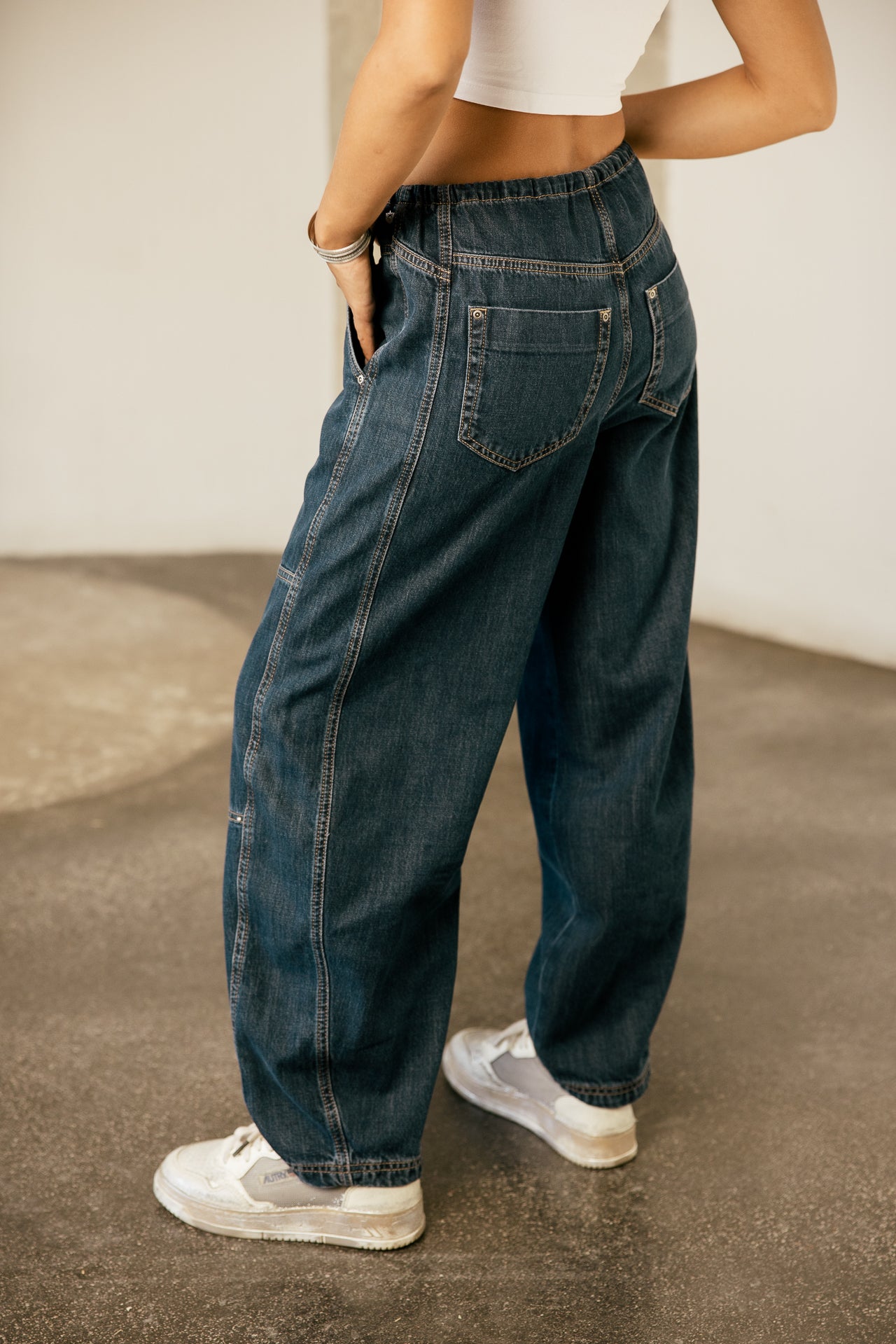 

Denims barrel fluide clouté  Femme Petra molove dark | Freeman T. Porter