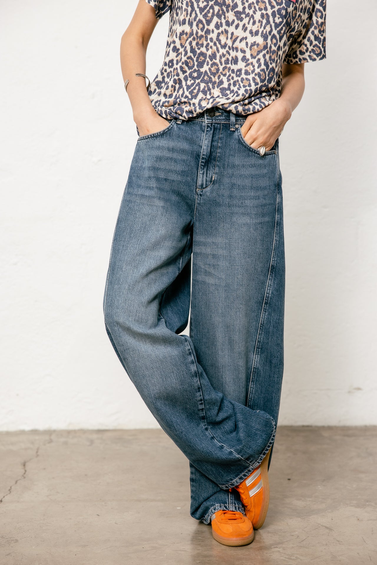

Barrel jeans Women Nettie Denim molove med | Freeman T. Porter