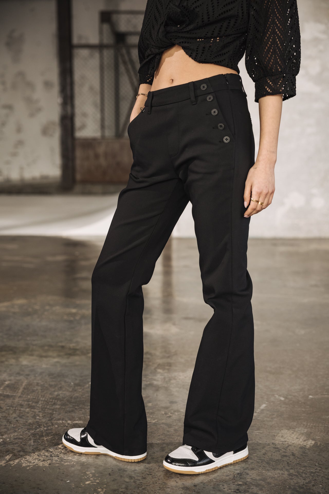   
            

Bootcut-Hose Frau Roma Polyneo black | Freeman T. Porter
          