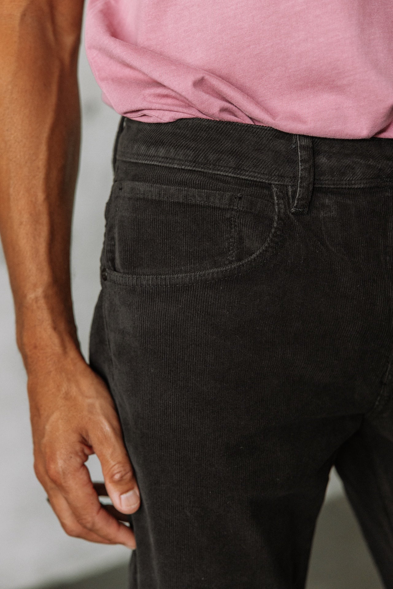 

Pantalones cónicos Unisex Harry Cora black | Freeman T. Porter