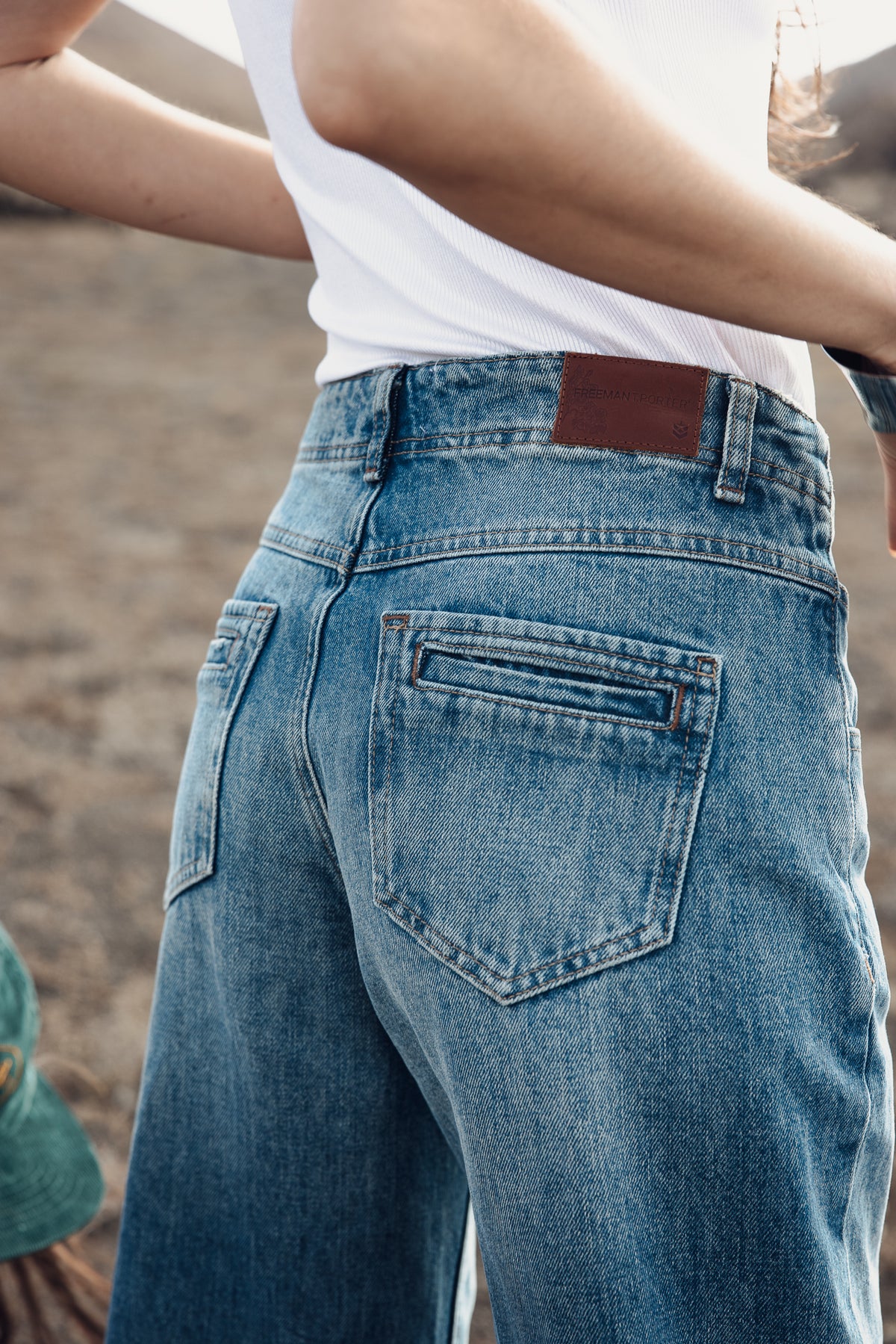 

Jeans large à larges revers Femme Kate piura | Freeman T. Porter
