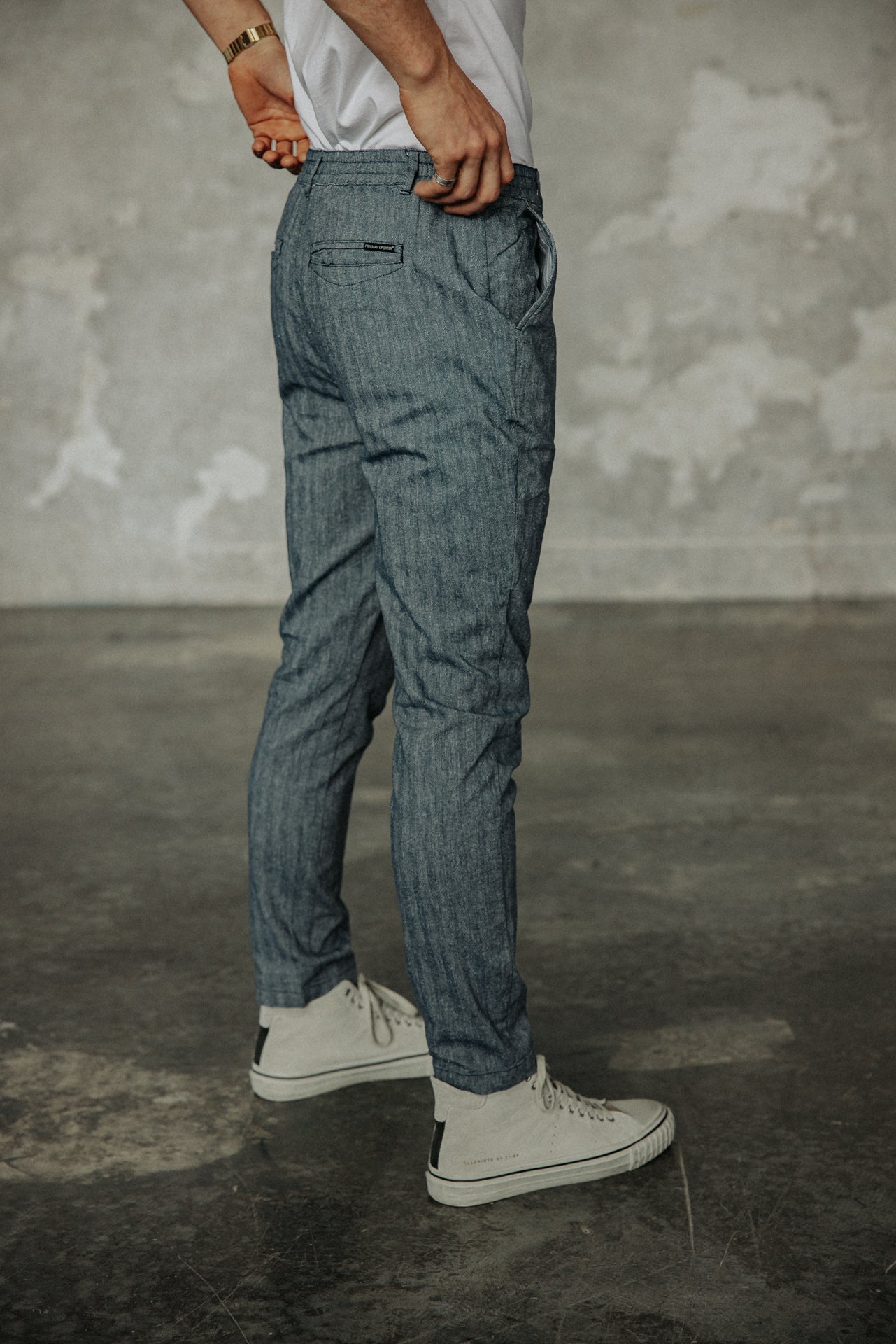 

Pantalon relax Homme Derek Chevron ensign blue | Freeman T. Porter