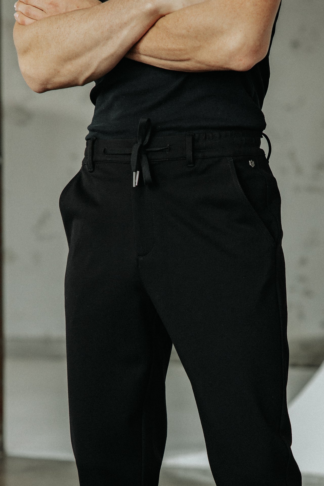 
              

Pantalon relax Homme Derek Comfy black | Freeman T. Porter
            