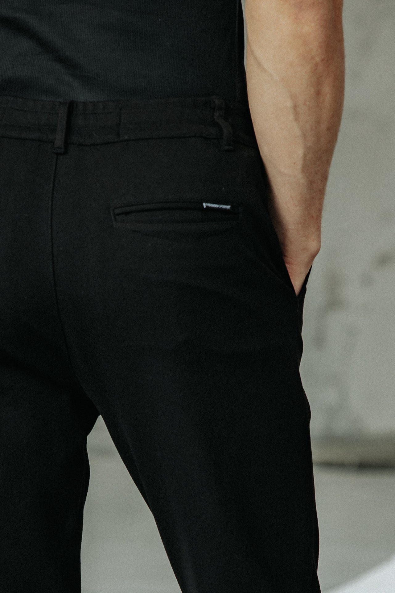 

Pantalon relax Homme Derek Comfy black | Freeman T. Porter