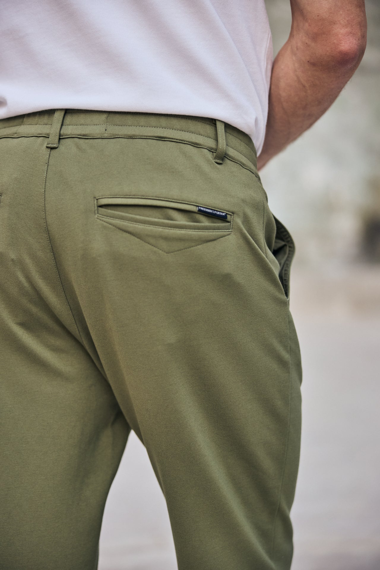 

Pantalones relax Hombres Derek Comfy deep lichen green | Freeman T. Porter