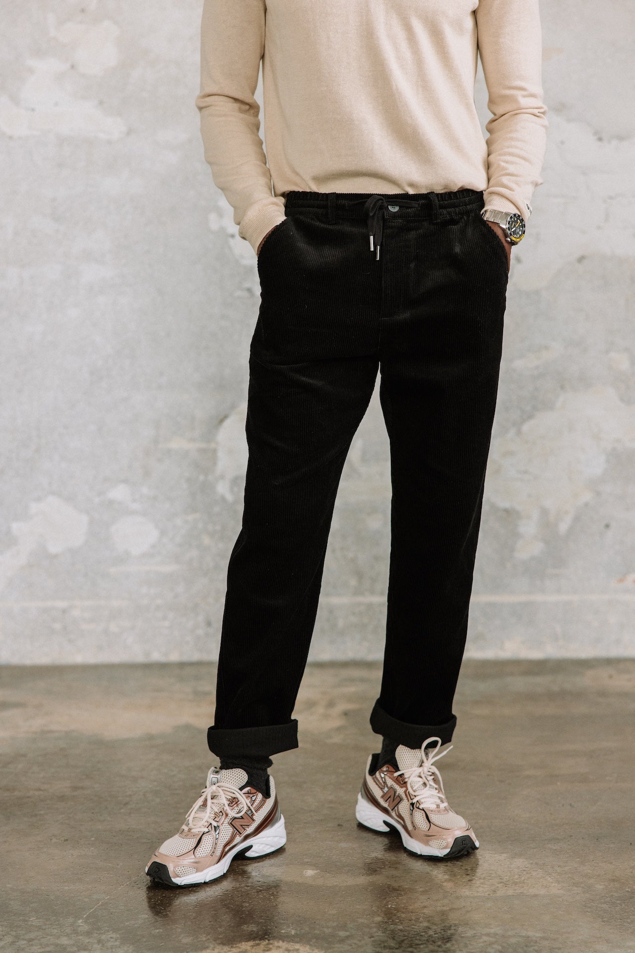   
            

Pantalon relax Mann Derek Corduroy black | Freeman T. Porter
          
